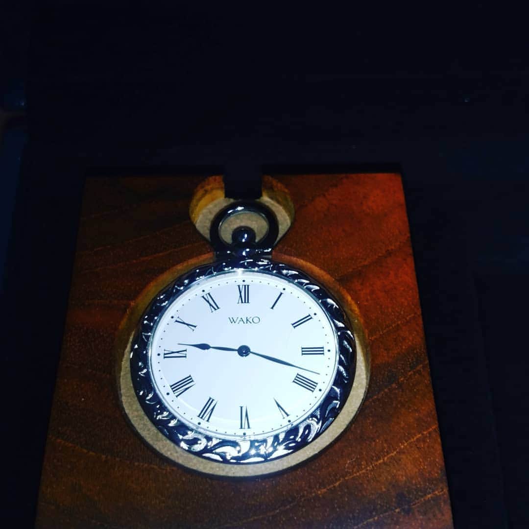 遠野遥さんのインスタグラム写真 - (遠野遥Instagram)「今日は芥川龍之介賞の贈呈式でした これは正賞の時計」8月28日 21時24分 - tonoharuka