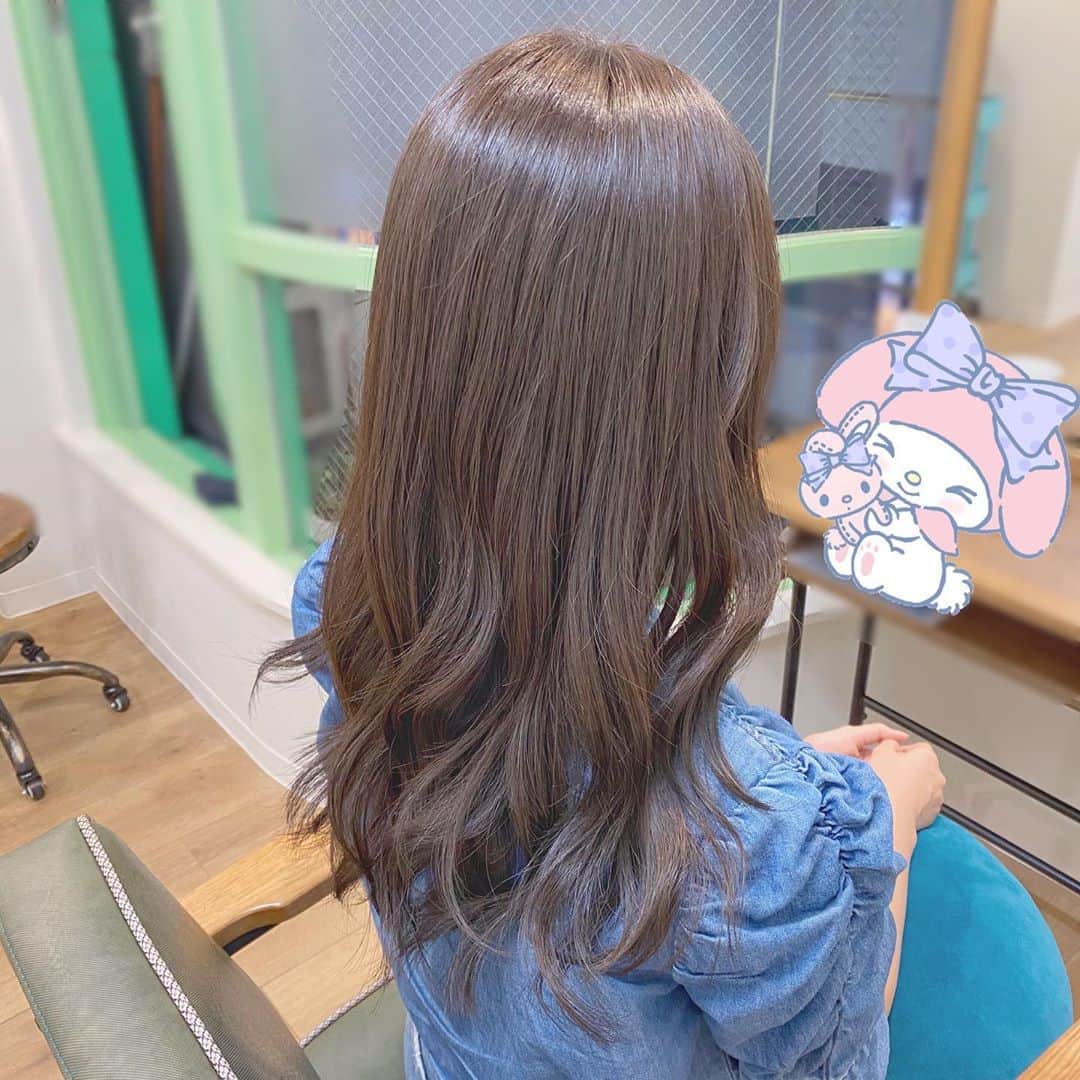 本島莉々果さんのインスタグラム写真 - (本島莉々果Instagram)「﻿ ﻿ ﻿ そろそろ夏休みも終わるので髪のメンテナンスに行ってきたよ〜﻿ トリートメントしてもらったらサラサラになって毎日幸せでついつい触っちゃう👼﻿ ﻿ ﻿ ﻿ ﻿ #ヘアー #メンテナンス #トリートメント」8月28日 21時44分 - motoshimaririka