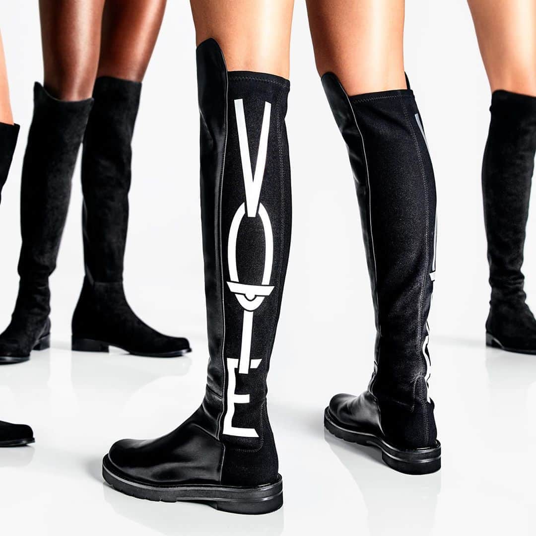 のインスタグラム：「Vote for yourself. Vote for your community. Vote for what matters to you. Learn more about our new #5050VOTE boot, designed in support of @iamavoter at stuartweitzman.com. #StuartWeitzman #iamavoter」