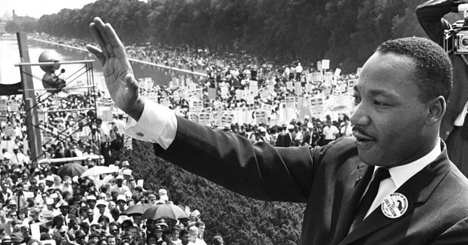 デショーン・ジャクソンのインスタグラム：「“HATE CANNOT DRIVE OUT HATE ONLY LOVE CAN DO THAT “ MLK ✊🏾」