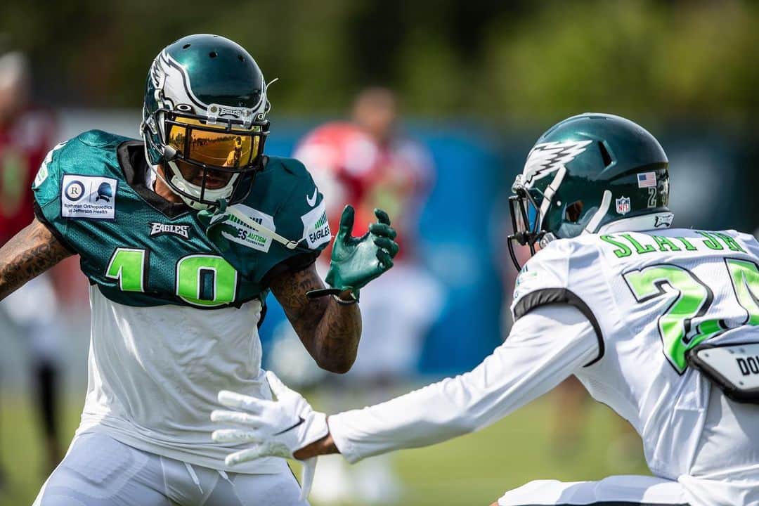 のインスタグラム：「If he @bigplayslay24 then what ya think they call me ?? BigPlay,DeepthreatJACc 💪🏾 💪🏾 LETS EAT BRUDDA !!」
