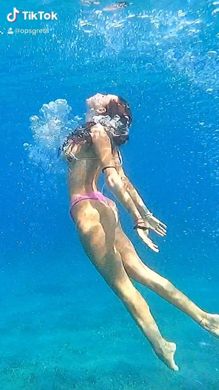のインスタグラム：「🌬」