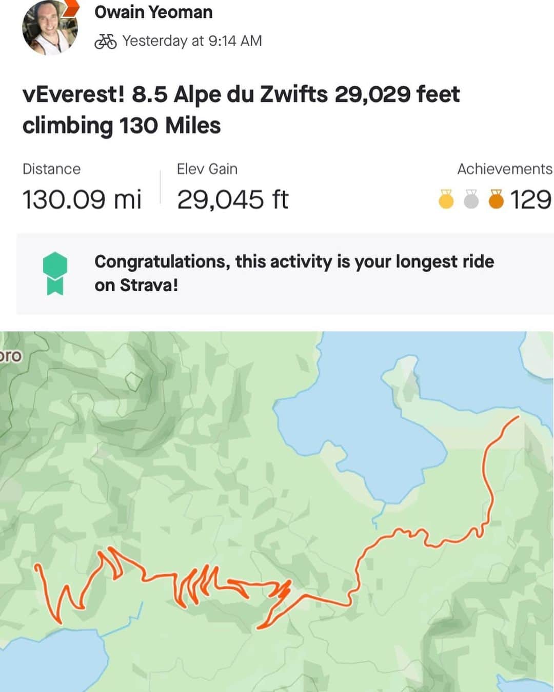 オウェイン・イオマンのインスタグラム：「What did you do yesterday Owain? Oh you know just climbed virtual Everest on my bike! 12.5 hours in the saddle, 29,029 ft over 130 Miles burning almost 9000 cals. It was hellish, I’m never doing it again and I’m extremely proud of this achievement!! At the start of quarantine I set this as a distant fitness goal. Climb the equivalent height of Everest in one single ride. I’ll be honest with you I didn’t think I could do it and had a few major doubts during the attempt but conquering a virtual climb like this gives me enormous satisfaction. As I’ve said so many times during this strange quarantine period of our lives if we can take a challenging situation and allow ourselves to channel our energies into something unprecedented or new or exciting then I believe we can really create some silver linings out of otherwise seemingly gray skies. I’m not saying go and climb the equivalent of Everest but anything you can do to push yourself out of your comfort zone can reward you with tremendous satisfaction and well being. I’m excited to hear about the quarantine challenges and goals you may have set yourself to get through this difficult time. For me it’s been improving my fitness but let me know in the comments below what you have found yourself reflecting or working on. Sending you all light, love and happiness from the top of my virtual Everest. Now if I could just find the way down.... #everesting #everestchallenge #everest #mounteverest #endurance #bikelife #bike #endurancetraining #enduranceathletecycling #cycling #veveresting #zwift #strava #wahoo #wahookickrbike #training #quaranlean #workingonmyfitness #fitness #challenge #climbing #bikeclimb #bikeride #nuunhydration #nespresso #wahoo #wahooligan #everested @everesting @everesting_official」