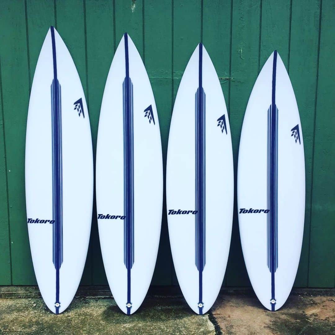 ミシェル・ボレーズのインスタグラム：「🤤🤤🤤🤤🌴 @firewiresurfboards」