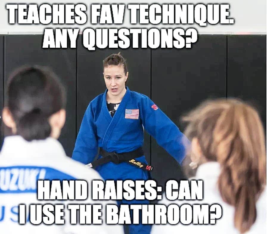 マルティ・マロイのインスタグラム：「Happens ALL 👏THE 👏 TIME! 😭😂 Non #judo peeps, does this happen when teaching other sports? 🧐 . 📸: @arikdao」