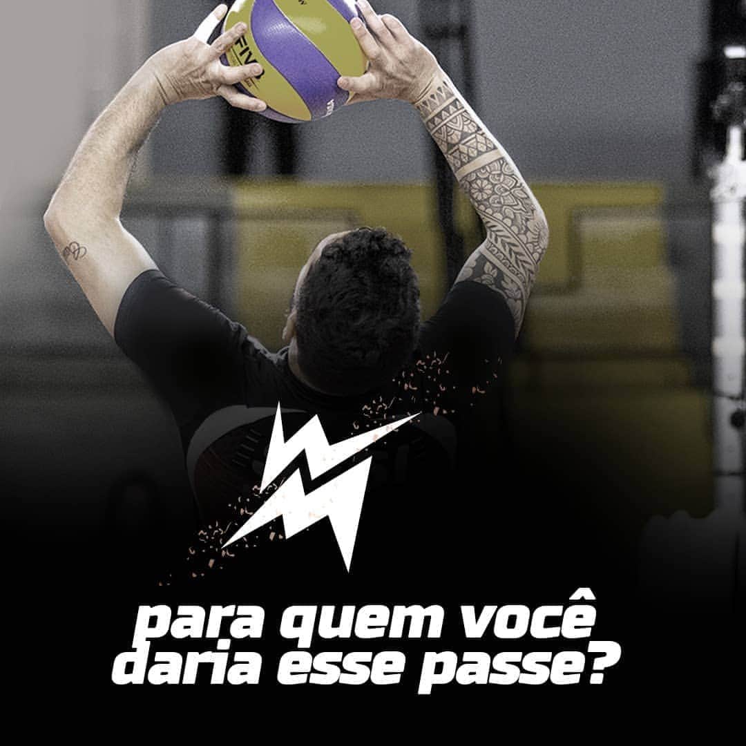 ウィリアム・アルジョナのインスタグラム：「Vc é o levantador ou a levantadora, para quem daria esse passe mágico?! 🧙‍♂️   Marque aqui seu ídolo ou colega de time! #vcfazpartedamagia  Foto: @beatrizalbuquerque1952 @manculitte.  _________________ #wmwilliamelmago #williamelmago #wm #williamarjona #voleibol #volleyball ============= Insta @william_elmago_arjona Face @williamelmago Twitter @william_elmago」