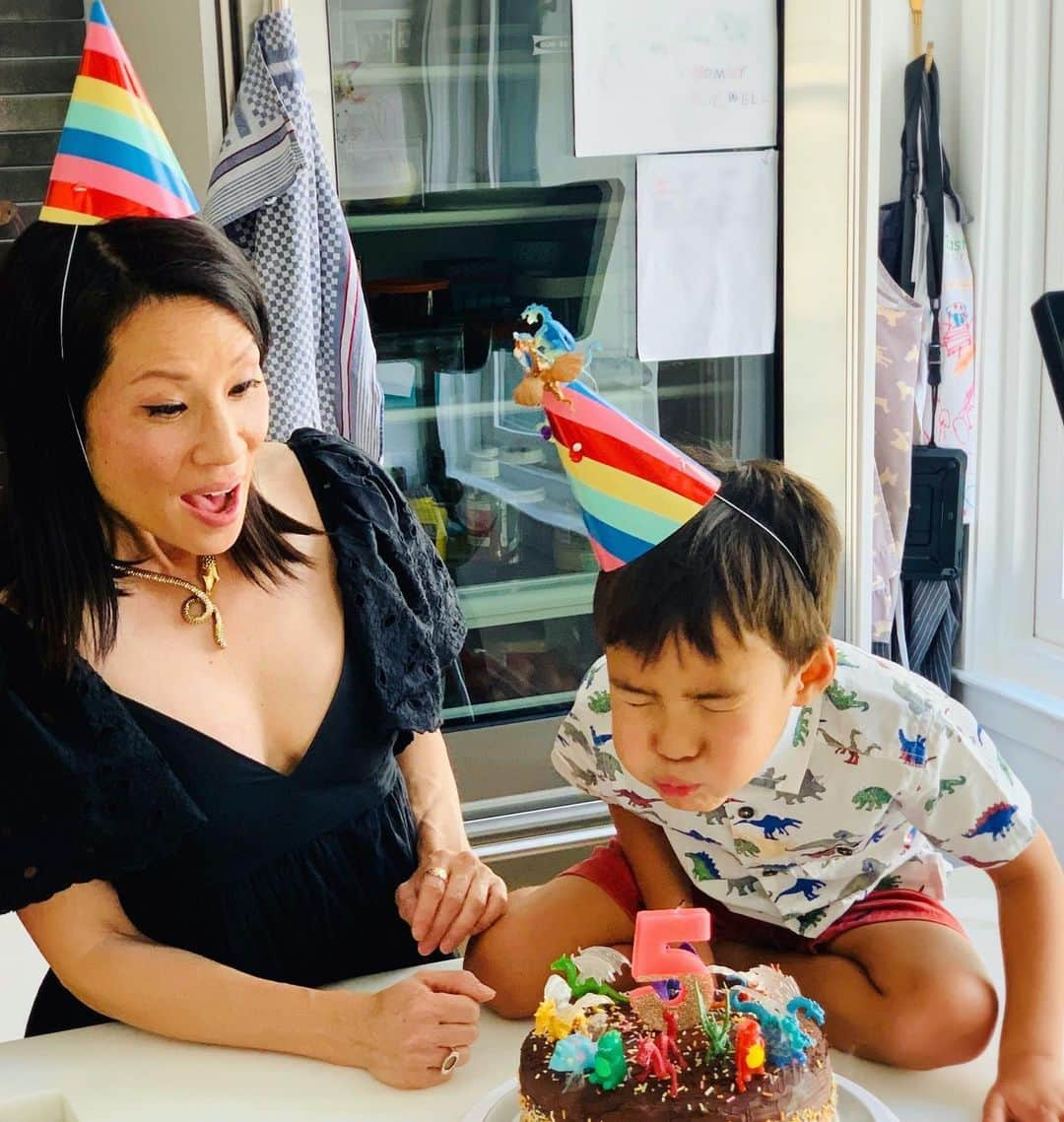 ルーシー・リューさんのインスタグラム写真 - (ルーシー・リューInstagram)「My darling son turned 5 yesterday. He is a rainbow of light and his energy is pure magic. As a human being, a woman, a mother, a daughter - now more than ever we must come together to fight for the soul of this nation. Let’s all wish as hard as he is for a brighter and safer future for our children and Mother Earth. I am all in for #BidenHarris2020 and their vision for an inclusive America @JoeBiden @KamalaHarris」8月29日 6時07分 - lucyliu