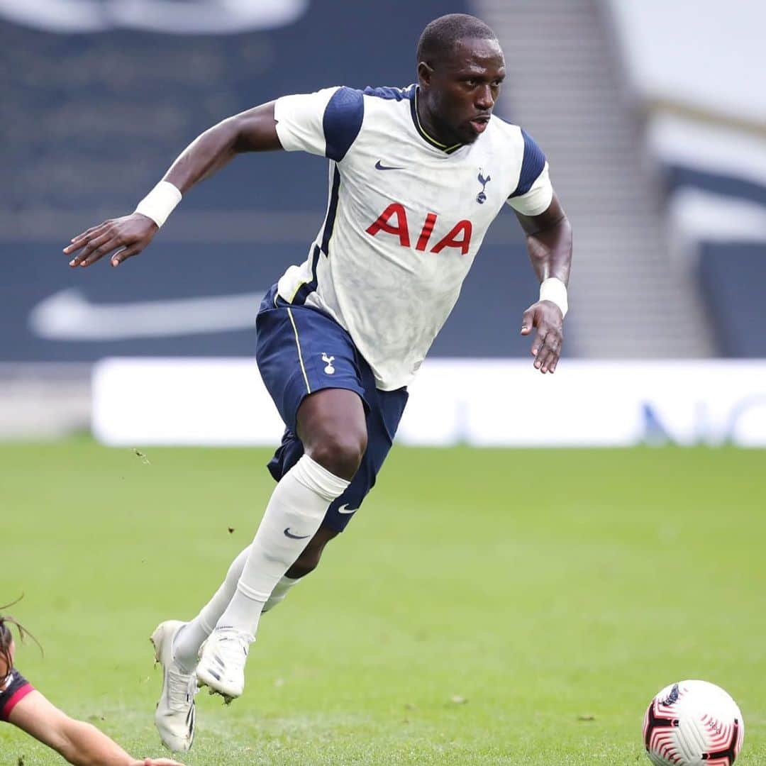 ムサ・シソコさんのインスタグラム写真 - (ムサ・シソコInstagram)「Happy to be back on the field. See you tomorrow for the next one ✅ #COYS #MS17」8月29日 6時17分 - moussasissokoofficiel