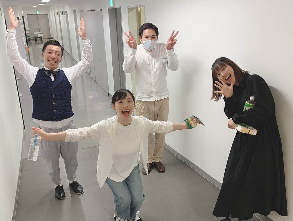 篠栗たかしさんのインスタグラム写真 - (篠栗たかしInstagram)「「爆生！！お笑いin大宮」﻿ ありがとうございました！！﻿ ﻿ 久々のライブ！！﻿ 3本もネタやらせてもらえて﻿ 楽しすぎました！！﻿ ﻿ U字工事さんにも会えたし、﻿ ハルカラにも会えました！！﻿ ﻿ 明日もライブ！！﻿ ﻿ 楽しみ！！！﻿ ﻿ #エイトブリッジ ﻿ #篠栗たかし ﻿ #別府ともひこ﻿ #別府ちゃん﻿ #お笑いライブ﻿ #大宮﻿ #大宮ソニックシティ﻿ ﻿ #U字工事 さん﻿ #ハルカラ ﻿ ﻿ #明日は岡山 ﻿ #明日も楽しみ ﻿」8月29日 17時24分 - eight_bridge_guli