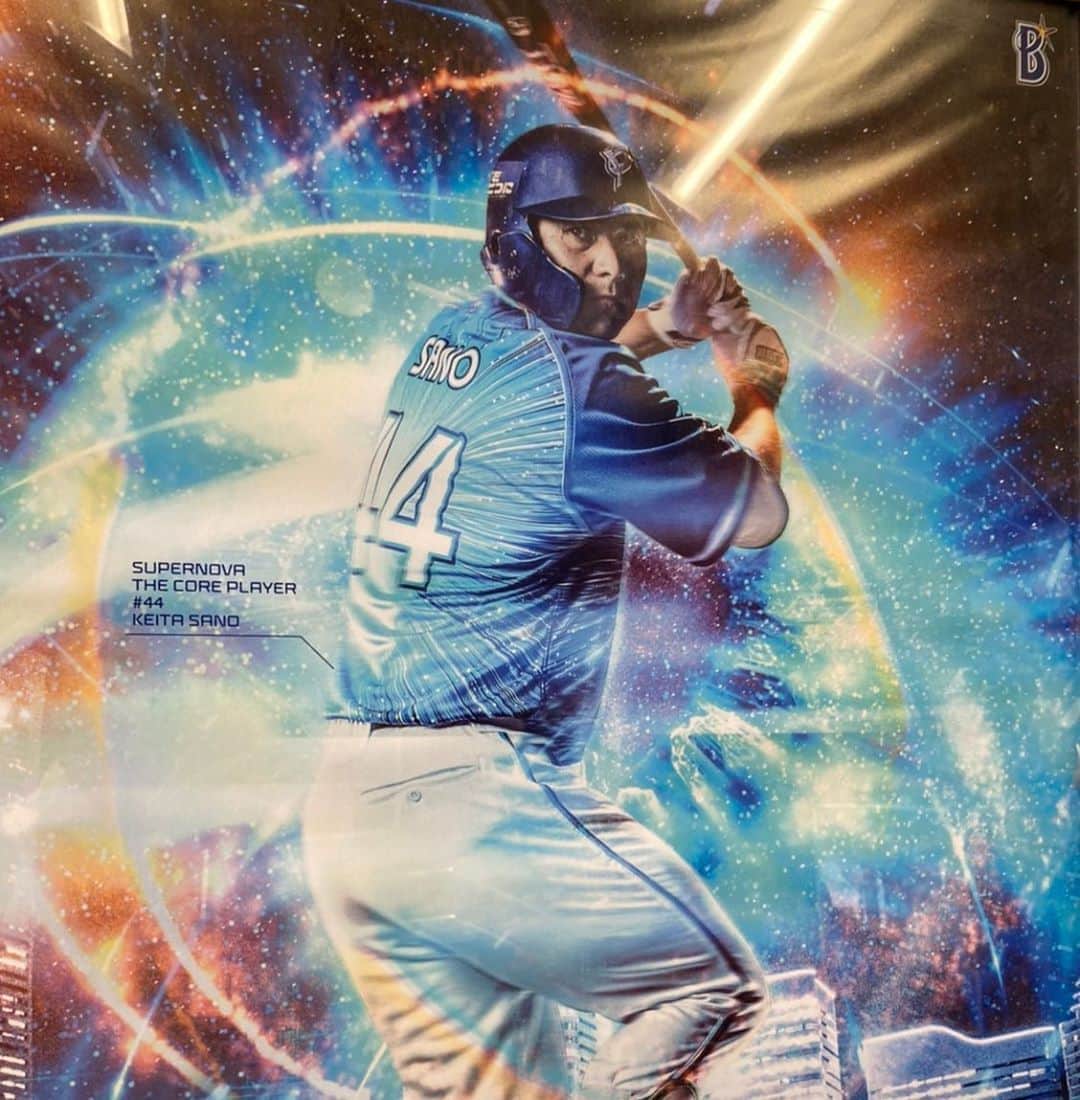 TBS「TBS野球班」のインスタグラム：「家族で観ようぜ。プロ野球⚾️ #DeNA vs #ヤクルト  昨日は #佐野恵太 選手が自身初の二ケタ本塁打となる10号3ラン❗️ これでヤクルト戦は打率.400、5本塁打と相性抜群🙆‍♂️✨ 今夜も出るかサノス砲💥  #TBSチャンネル２& #Paravi　 ごご5時55分～  #baystars #swallows #サノス はアベンジャーズのラスボス🦹‍♂️」