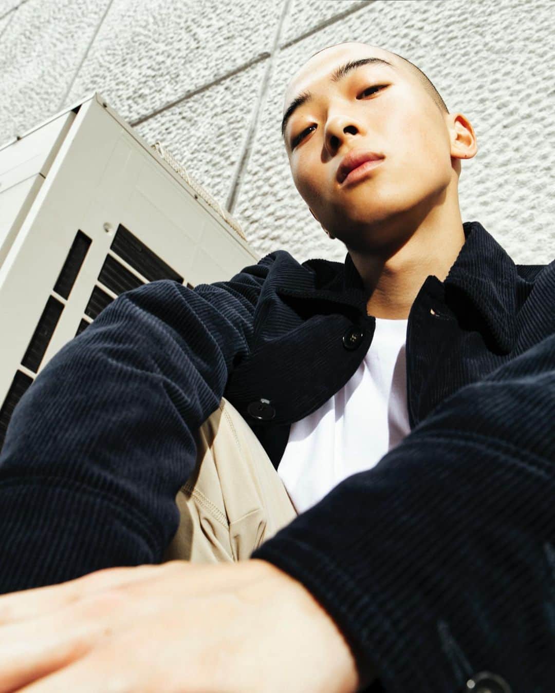 Olliemagazineさんのインスタグラム写真 - (OlliemagazineInstagram)「NUMBER (N)INEが映える 3人3色のスタイルと場所で – vol.1 吉田悠人 – @numbernine_official    Photo_Ryo Sato Videographer_Yosuke Kurosawa Model_Yuto Yoshida   WEBサイトにて公開中。 プロフィール欄からURLをチェック。  #olliemagazine#ollie#streetculture#street#skateboard#skate#music#hiphop#rap#art#fashion#numbernine#ナンバーナイン#fw20」8月29日 17時43分 - olliemagazine