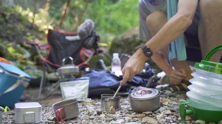のりごとーのインスタグラム：「ハプニングだらけの楽しい夏の思い出がまた一つ！！  川辺デイキャンプに⛺️ @beat910 と行ってきました😊  本編、youtubeにて本日午後8時公開です✌️ #デイキャンプ #川辺キャンプ #動画編集  #youtube」