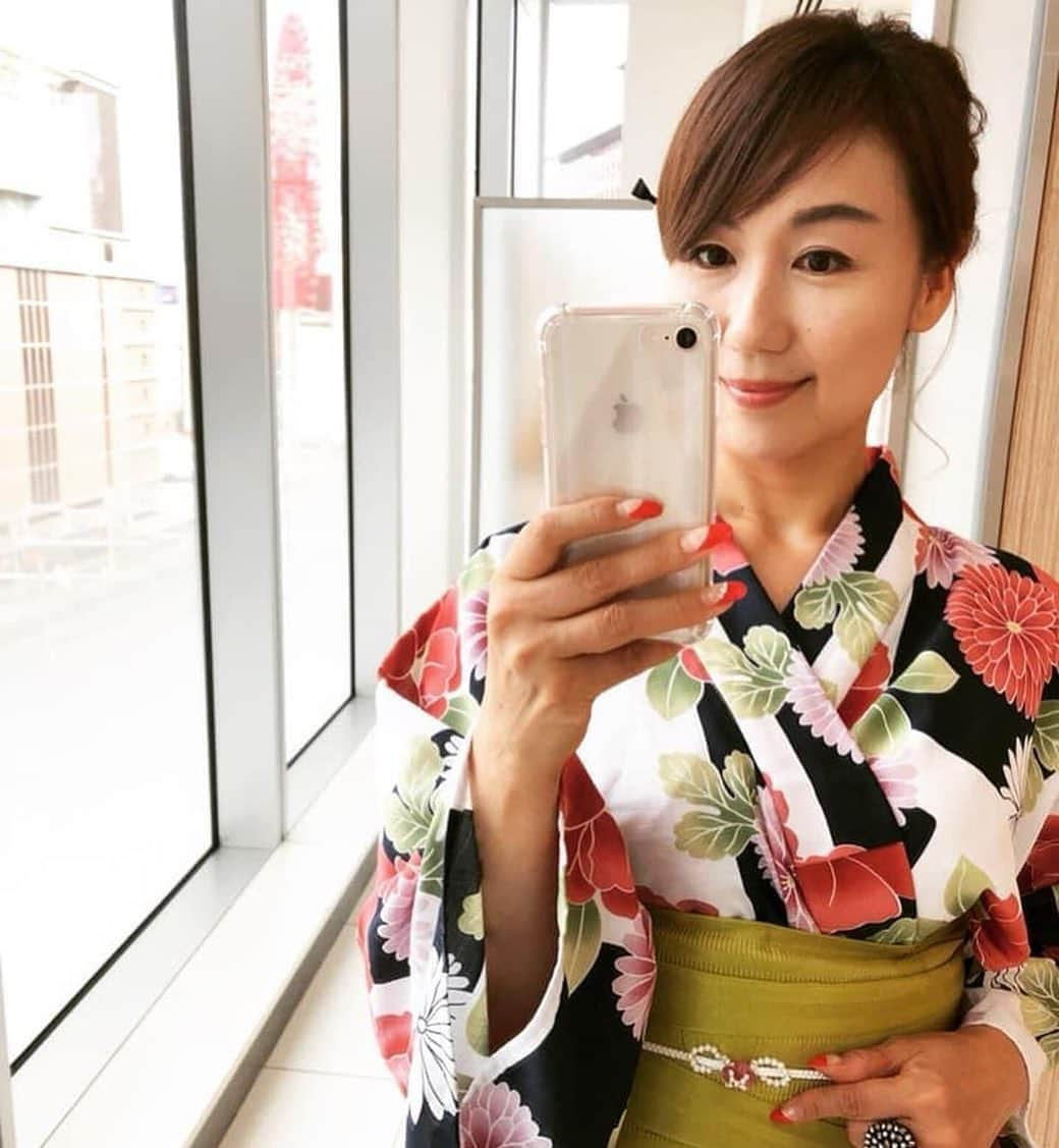 小林万希子のインスタグラム