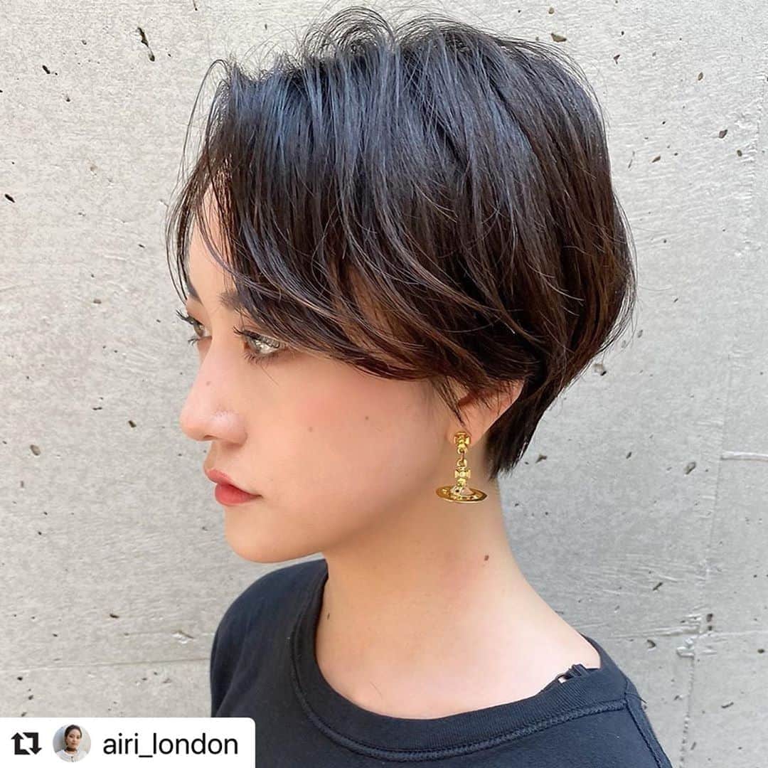 Hairsalon BREEN Tokyoさんのインスタグラム写真 - (Hairsalon BREEN TokyoInstagram)「" handsome short " . 刈り上げない、髪質の柔らかさを見せるハンサムショートスタイル。」8月29日 9時49分 - hairsalon_breen_tokyo