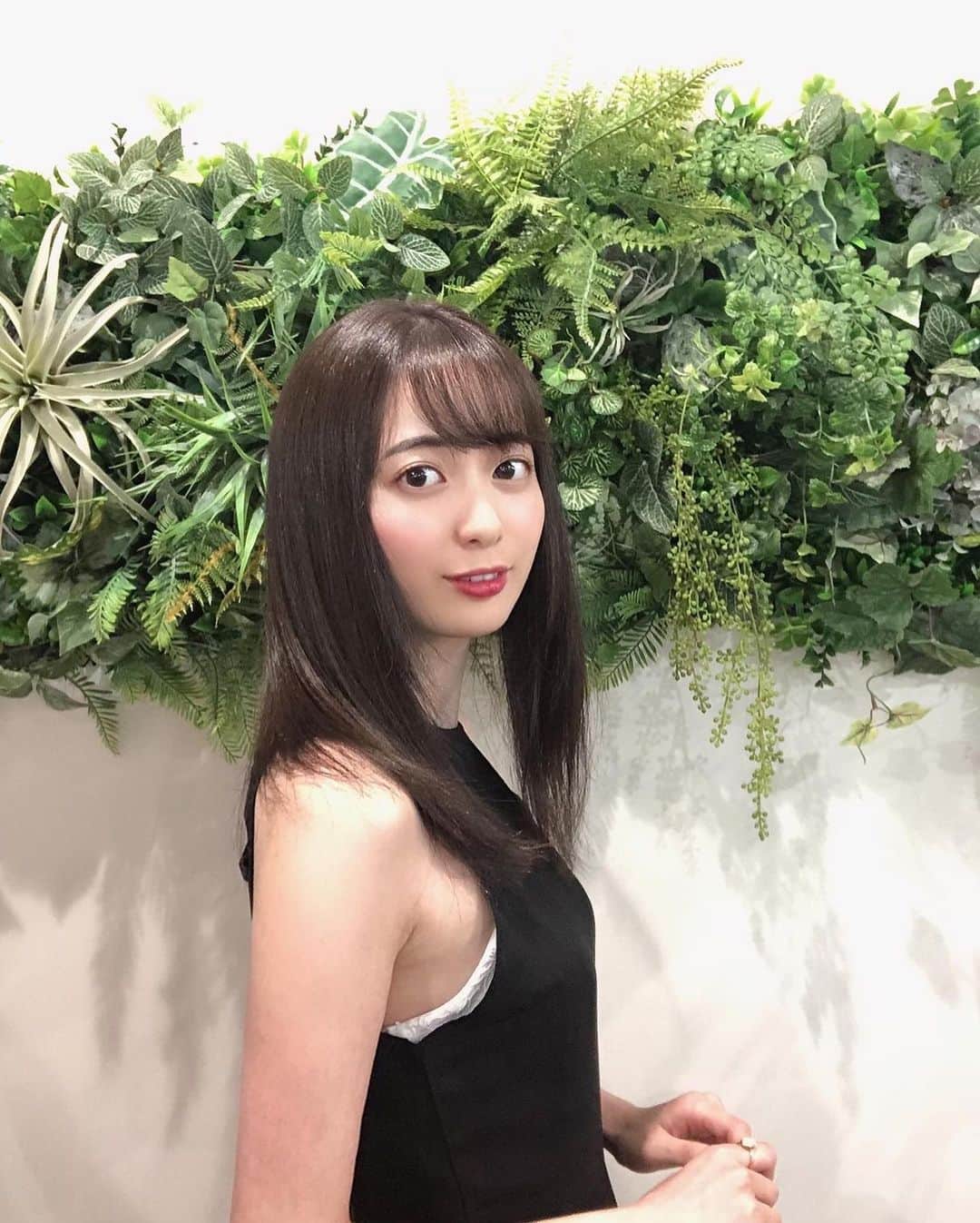 農海姫夏のインスタグラム：「表参道にある#regenlab で熱に頼らない水素抗酸化トリートメントを初体験😳 髪色も少し暗くしました！ 傷んでた髪がブローもアイロンも入れないで乾かしただけですごくサラサラツヤツヤになって嬉しい💫 持ちが長いみたいだからすごく楽しみ〜！ 私のインスタみてきてくれた方は20%offになるみたいです✨ ・ ・ #水素抗酸化トリートメント」