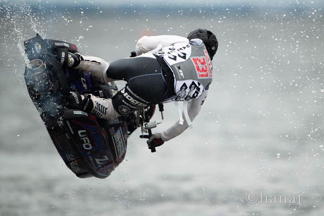 Yasunari Hanaiのインスタグラム：「2020ジェットスポーツ全日本選手権シリーズ 2020ジェットスポーツテクニカル全日本選手権シリーズ（フリースタイル）  #ジェットスポーツ #ジェットスキー #蒲郡 #2020ジェットスポーツ #ラグナビーチ #スポーツ写真 #カメラ #写真 #スポーツカメラ #スポーツ  #長久手 #canon  #canon_photos #sportsphotographer  #sports  #1dxmark2  #タクミスポーツフォト #takumisportsphoto #isportsphoto」