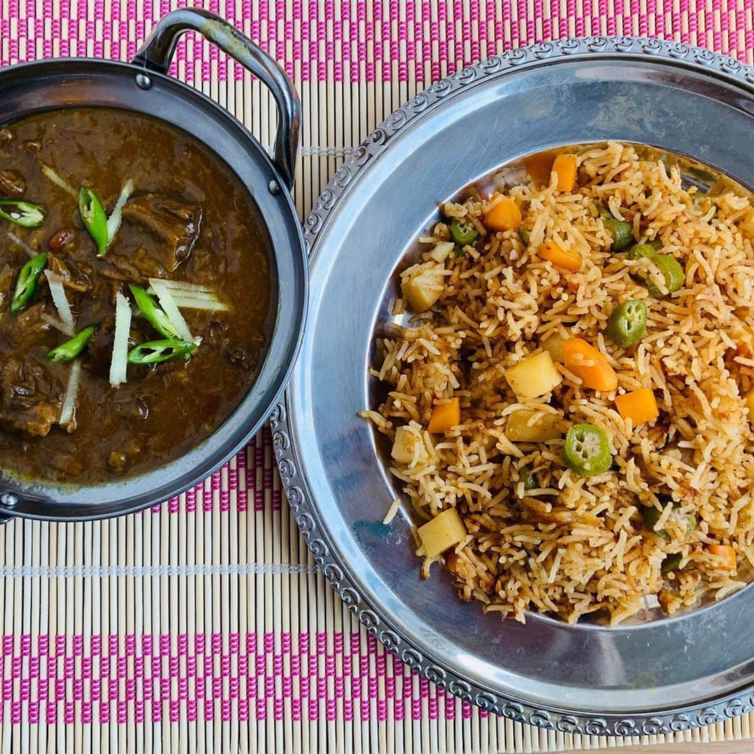一条もんこさんのインスタグラム写真 - (一条もんこInstagram)「パキスタン風ベジタブルプラオ。  炊飯器で炊きます。 癒しの味。 #プラオ#パキスタン料理#パキスタン#自作#バスマティライス#スパイス#スパイス料理#野菜プラオ#野菜料理#炊き込みご飯#ピラフ#パキるごはん#一条もんこ」8月29日 10時59分 - monko1215