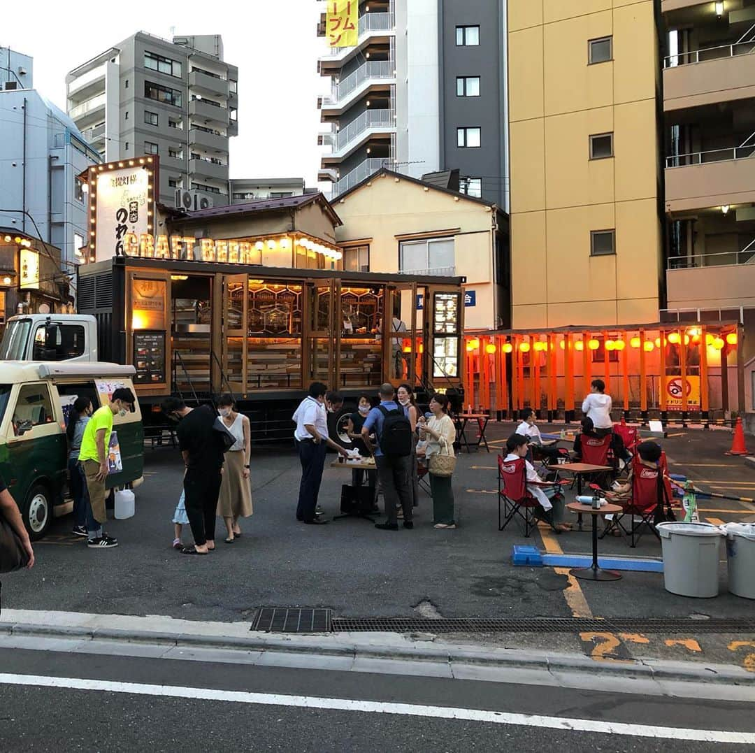 EL★CAMIONのインスタグラム：「本日もこの後、14:00-21:00で『東京大塚のれん街』横の敷地にて、ビア・キャッツさんと一緒に山口不動産様ご協力で小さな小さなbeerfes開催します。 明日までの開催です。 ぜひぜひ、お越し下さいませ。 ※入り口にて、コロナウイルス対応の検温と消毒にご協力をお願いします。  #elcamion #beertruck #tyharborbrewery #craftbeer #brewery #instabeer #beerstagram #beerporn #beergeek #beerlover #madeintokyo #tysonsandcompany #hophead #craftpass #tennozbrewing #beeronthego #beercatsjapan #ビアキャッツ株式会社 #山口不動産株式会社　#東京大塚のれん街  #エルカミオン #ビアトラック #ティーワイハーバーブルワリー #クラフトビール #ブルワリー #ビアスタグラム #クラフトビア   #天王洲アイル #タイソンズアンドカンパニー」