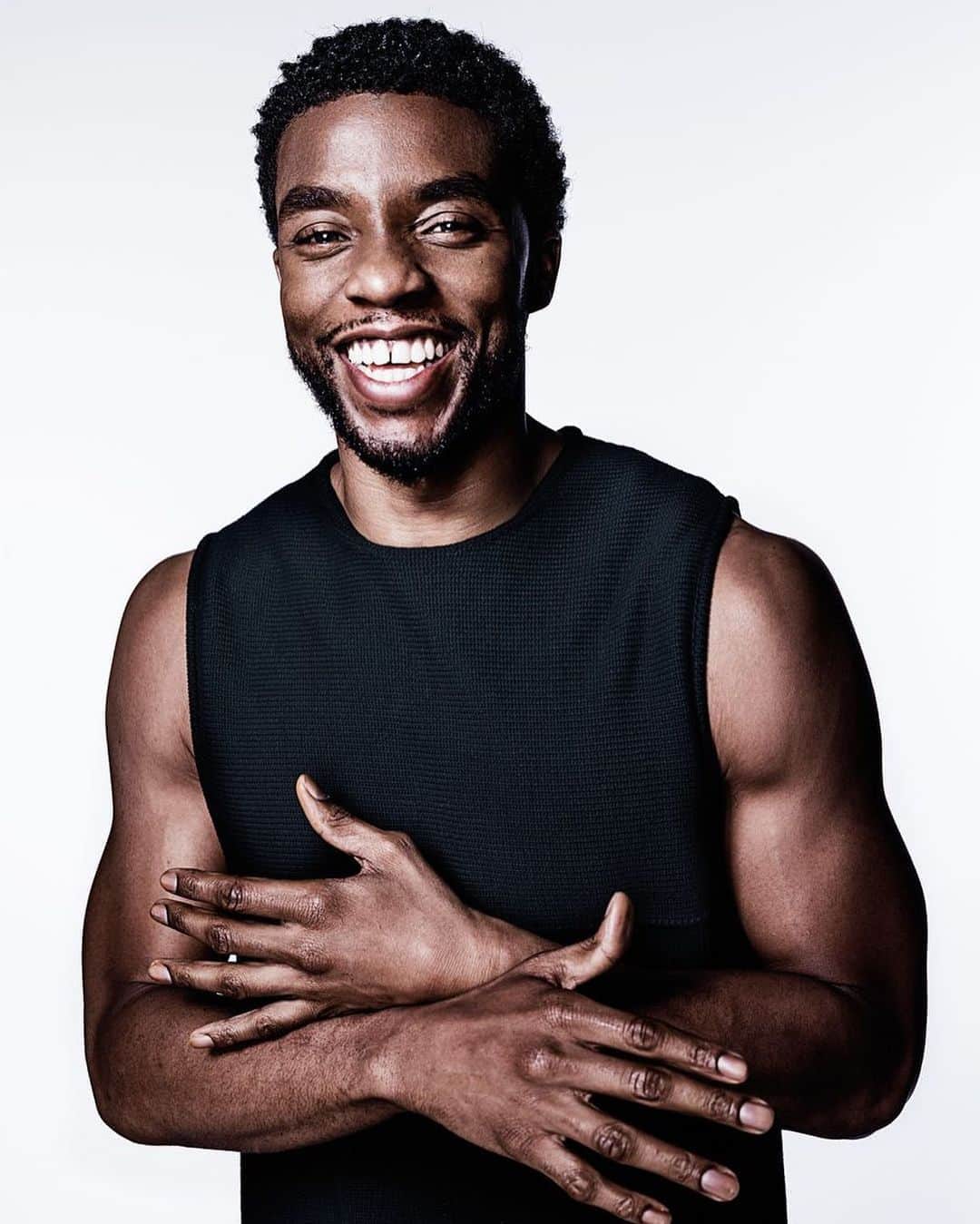 のインスタグラム：「Rest in Peace King 🖤🙏🏽 #ChadwickBoseman」