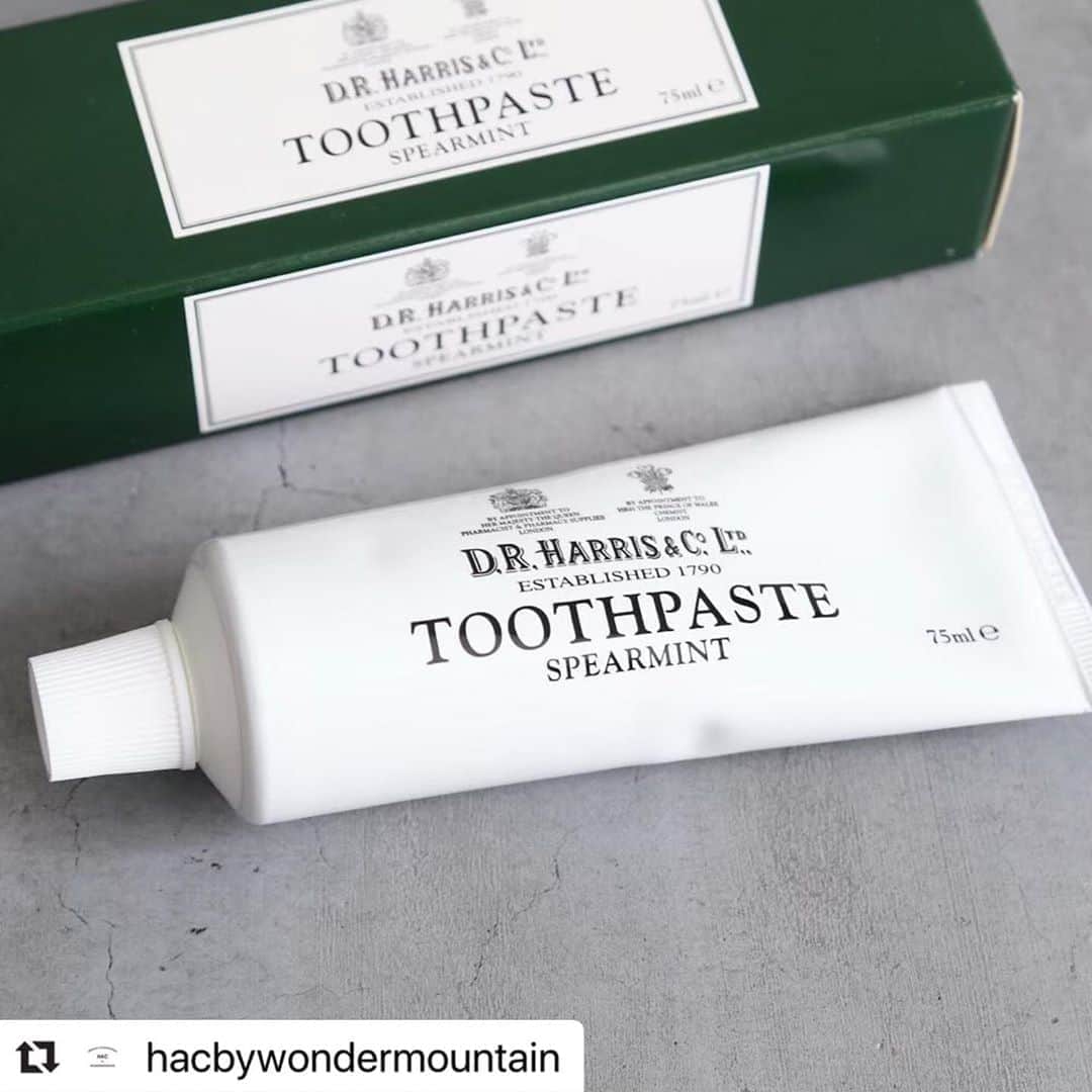 wonder_mountain_irieさんのインスタグラム写真 - (wonder_mountain_irieInstagram)「#Repost @hacbywondermountain with @make_repost ・・・ _ D.R.HARRIS / ディーアール・ハリス “TOOTHPASTE” ￥2,860- _ 〈online store / @digital_mountain〉 https://www.digital-mountain.net/shopdetail/000000002180/ _ 【オンラインストア#DigitalMountain へのご注文】 *24時間注文受付 tel：084-983-2740 _ We can send your order overseas. Accepted payment method is by PayPal or credit card only. (AMEX is not accepted)  Ordering procedure details can be found here. >> http://www.digital-mountain.net/smartphone/page9.html _ blog > http://hac.digital-mountain.info _ #HACbyWONDERMOUNTAIN 広島県福山市明治町2-5 2階 JR 「#福山駅」より徒歩15分 _ #ワンダーマウンテン #japan #hiroshima #福山 #尾道 #倉敷 #鞆の浦 近く _ 系列店：#WonderMountain @wonder_mountain_irie _ #DRHARRIS #ディーアールハリス」8月29日 12時04分 - wonder_mountain_