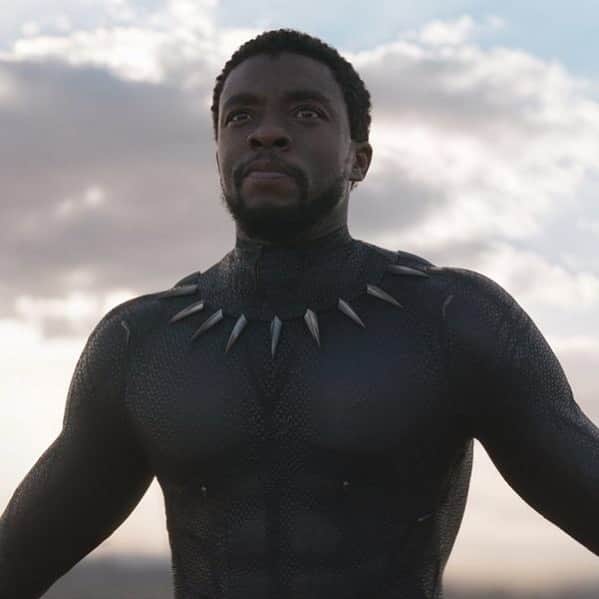 のインスタグラム：「As if 2020 didn’t already have its share of bad news. The kind man known as  @chadwickboseman who brought to life the unforgettable Black Panther has passed. Rest in power brother.」