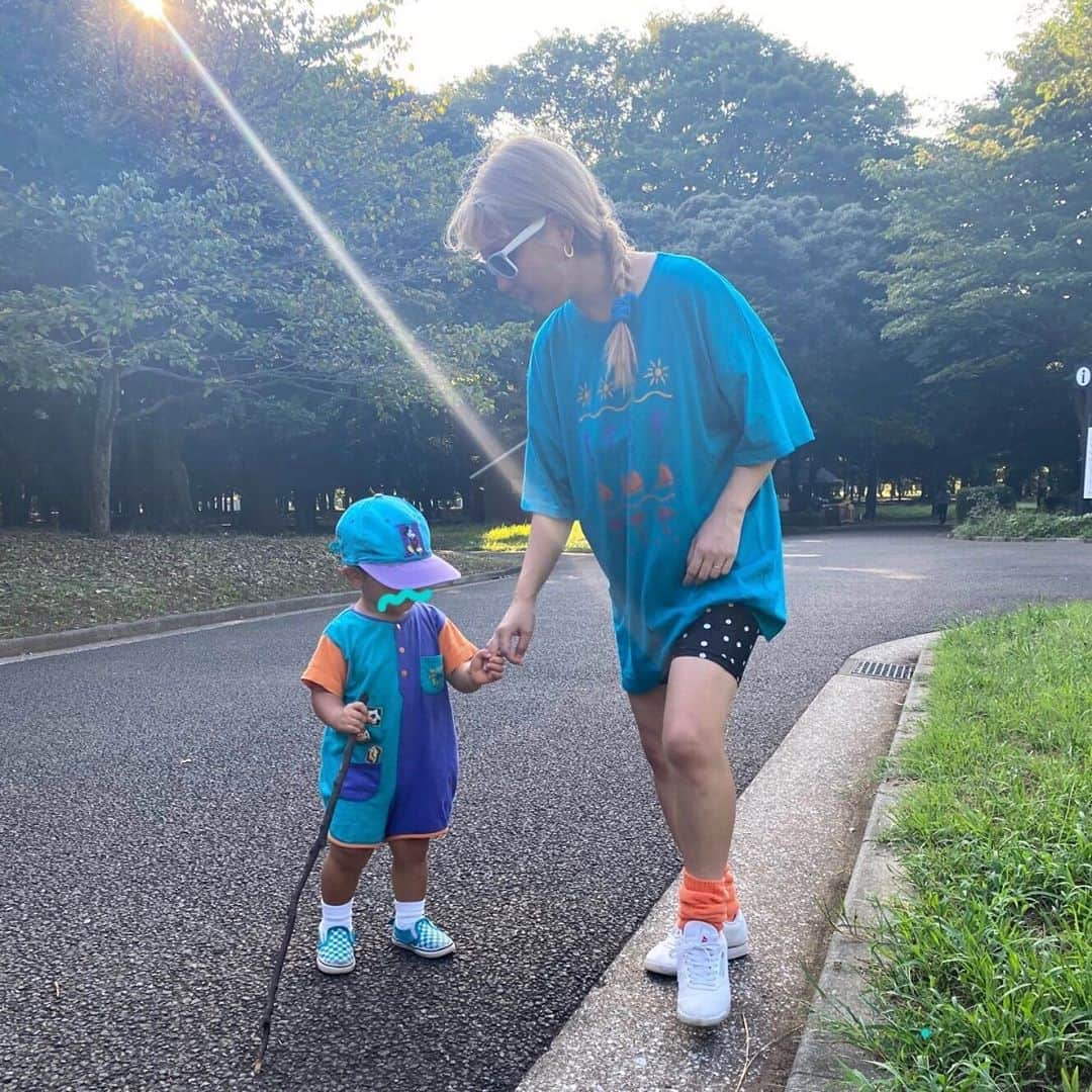 オクヒラテツコ（ぺこ）さんのインスタグラム写真 - (オクヒラテツコ（ぺこ）Instagram)「そこまで合わせたつもりなかったけど、気づけばめちゃくちゃお似合いやった昨日🐠 @pecoclub」8月29日 12時30分 - pecotecooo