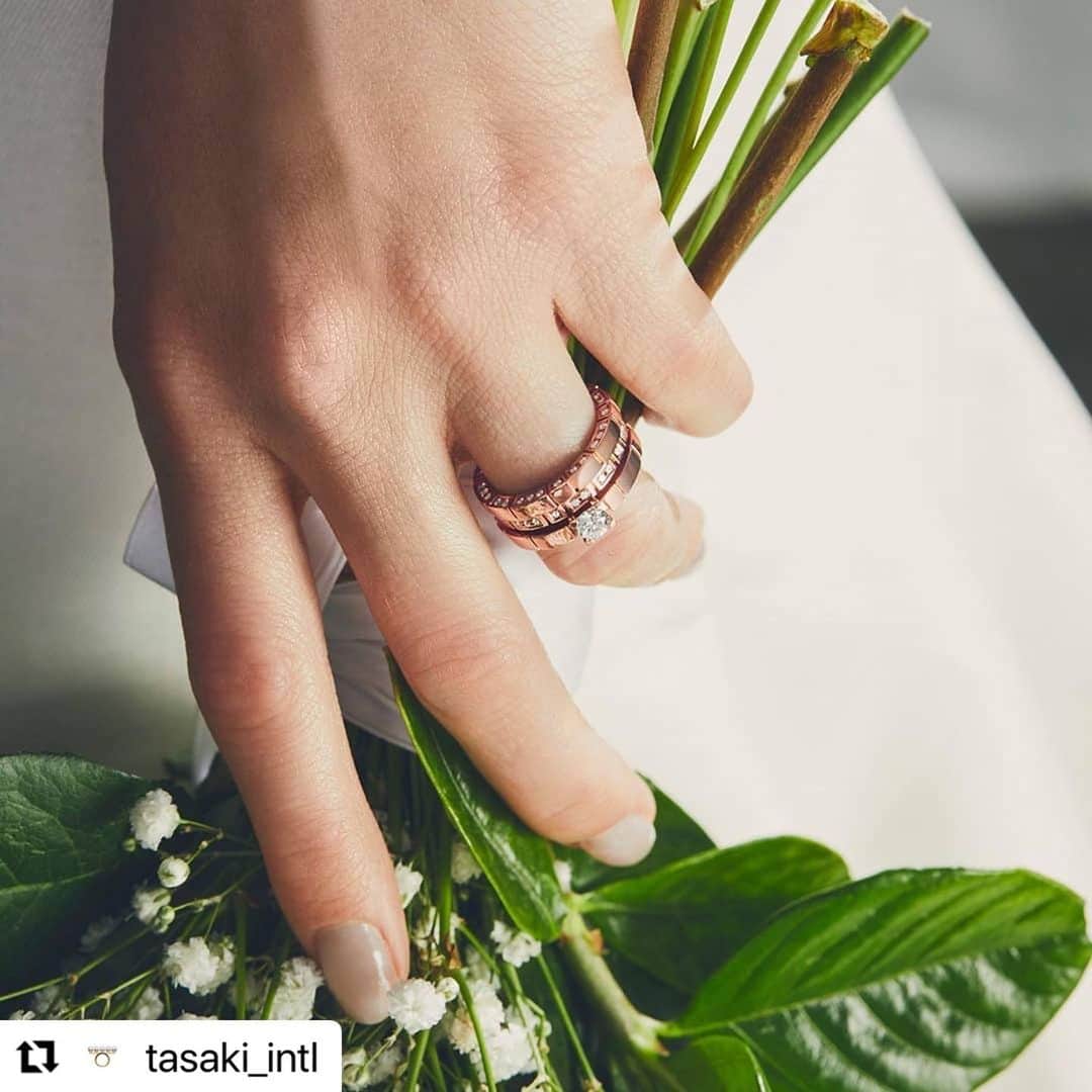 j_paris_bridalさんのインスタグラム写真 - (j_paris_bridalInstagram)「#Repost @tasaki_intl with @make_repost ・・・ The ‘PIANO’ series is inspired by the strong yet comforting sound of the piano, forming a symbol of everlasting love and happiness. Savour the harmony of TASAKI diamonds featuring outstanding craftsmanship and our original SAKURAGOLD™ material. #TASAKI #TASAKIbridal ​#TASAKIPIANO #TASAKIdiamond #diamond #SAKURAGOLD #engagementring #marriagerings #weddingbands #wedding #bridal」8月29日 13時50分 - j_paris_bridal