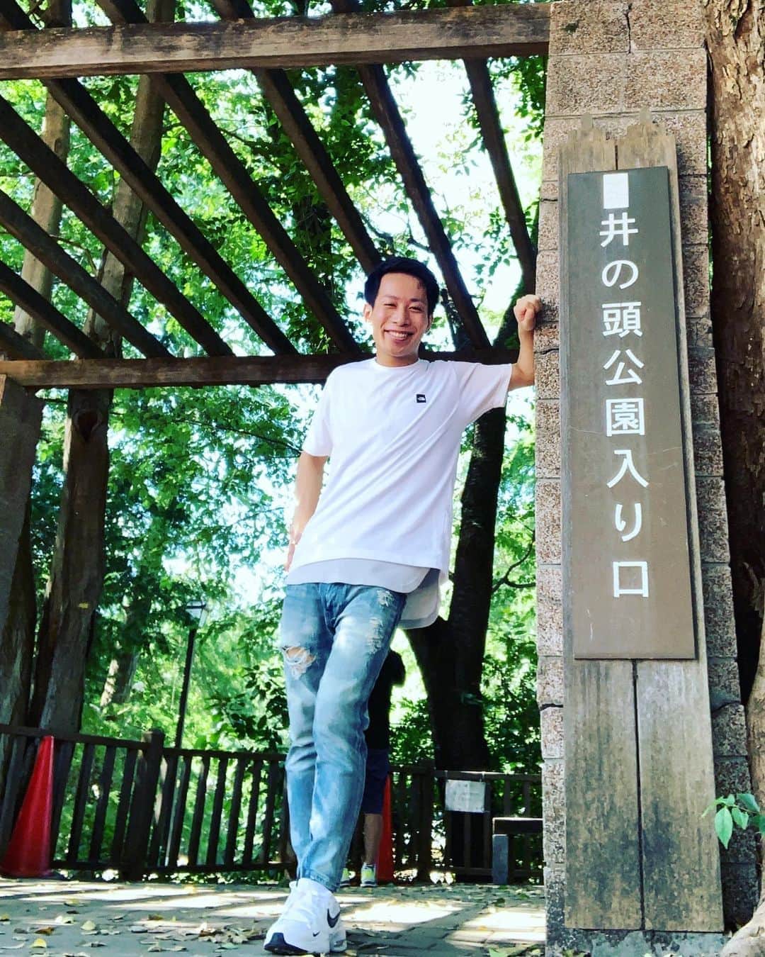 アモーレ橋本さんのインスタグラム写真 - (アモーレ橋本Instagram)「正解は  #井の頭公園 でした！  最高のAMOREスポットだよ笑  #癒し #AMOREスポット #休日」8月29日 14時22分 - bravo_hashimoto