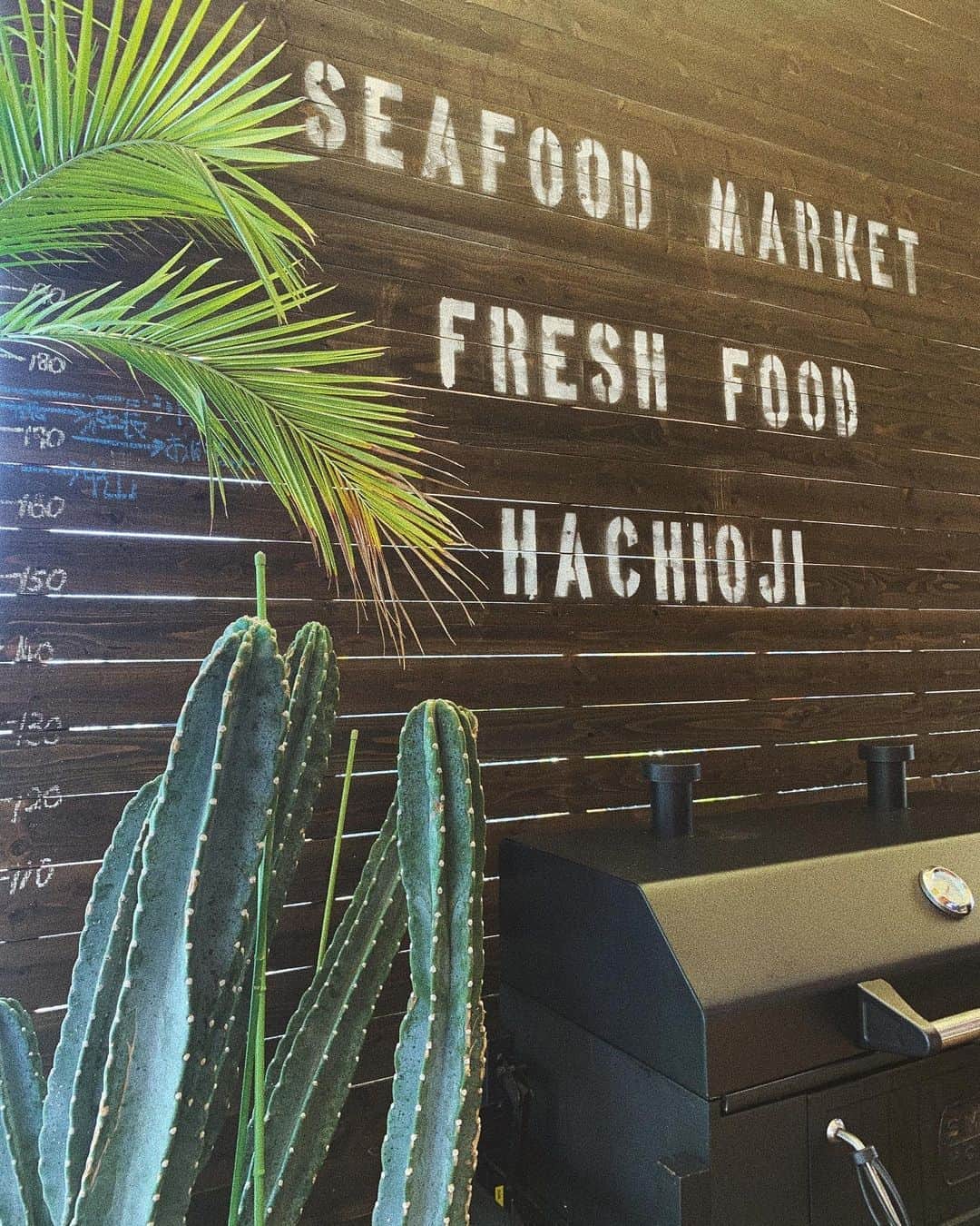 マイコ さんのインスタグラム写真 - (マイコ Instagram)「* 朝から市場🐟 朝ごはんは市場内にある @sea_food.market の コーヒーとグリルドチーズサンド☕️ 美味しかった♡ ・ ・ 最近、地元が楽しいw ・ ・ ・ ・ #seafoodmarket#sandwich#coffee#breakfast」8月29日 14時51分 - maicorori