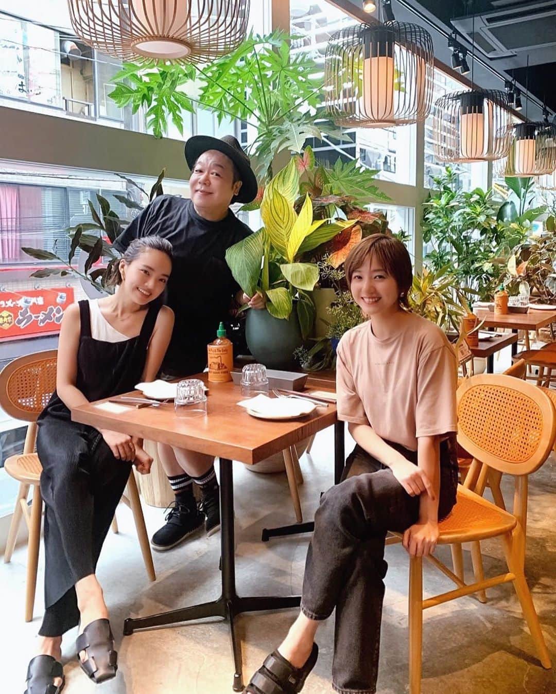 春名亜美のグルメインスタ