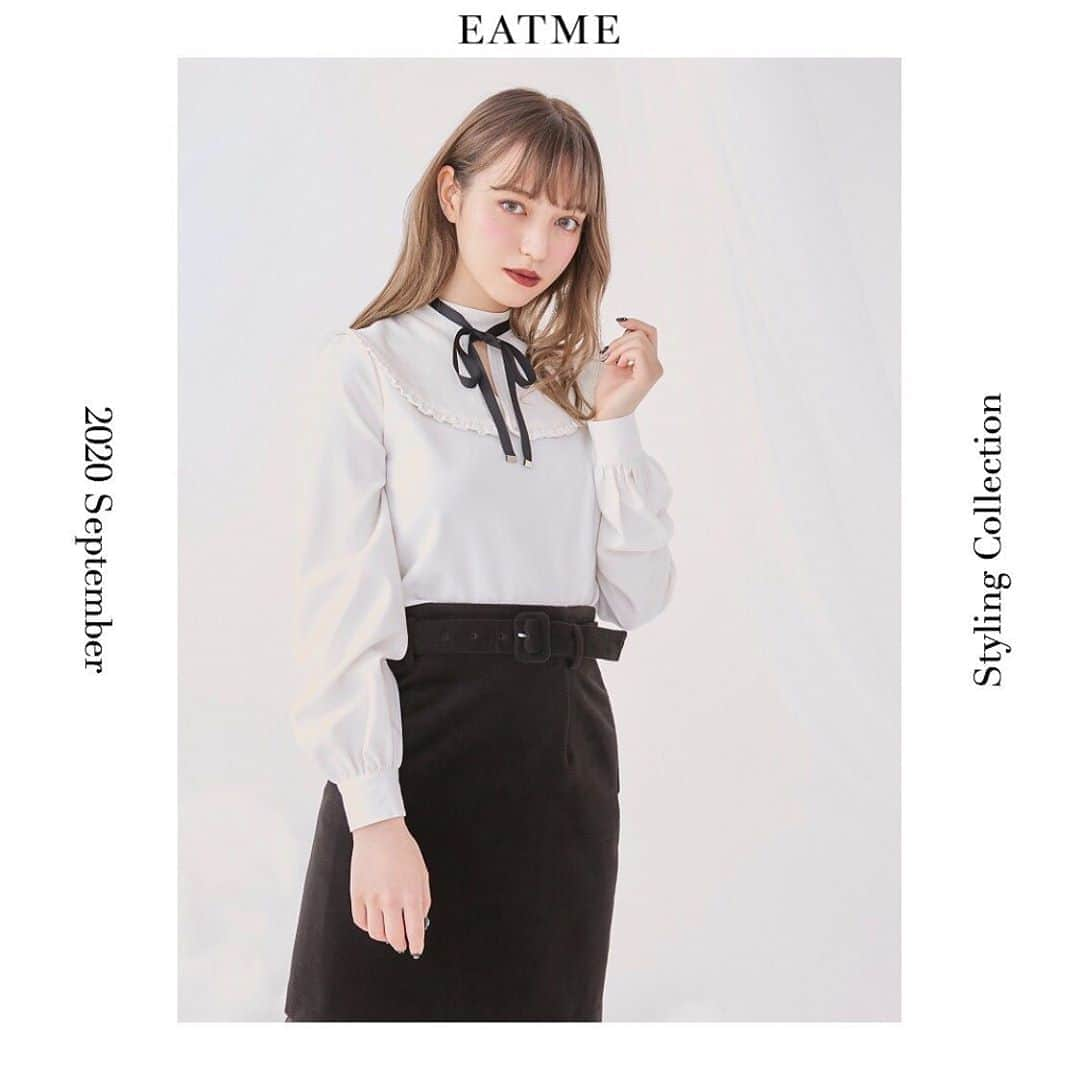 EATMEさんのインスタグラム写真 - (EATMEInstagram)「8.29 update… #EATME #SEPTEMBER #LOOK #COLLECTION #RomanticRosarium @raimu0726_official  🚺:161cm . TOP画面のURLからEATME WEB  STOREをCHECK▶︎▶︎▶︎ @eatme_japan . 🌹2WAYデザインブラウス ¥9,000(＋tax) O/WHT.BEG.BLK ☑︎FREE ※9月発売予定 . 🌹ヘムチュールスカート ¥11,800(＋tax) BLK.BGE.MIX ☑︎S/M ※9月発売予定 . 🌹2WAYベロアリボンチョーカー ¥2,700(+tax) BLK ※発売中 . 🌹フェイクファーサボ ¥13,000(+tax) BLK.O/WHT ☑︎S/M/L ※9月発売予定 . #EATME_COLLECTION #EATME #eatmejapan #イートミー」8月29日 16時44分 - eatme_japan