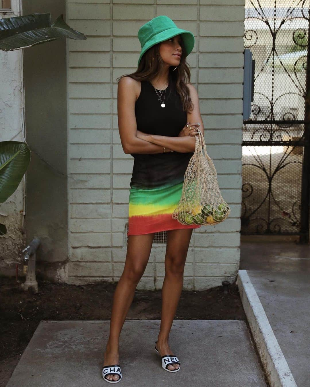 ジュリー・サリニャーナさんのインスタグラム写真 - (ジュリー・サリニャーナInstagram)「💚💛❤️ @bandier」8月30日 2時41分 - sincerelyjules