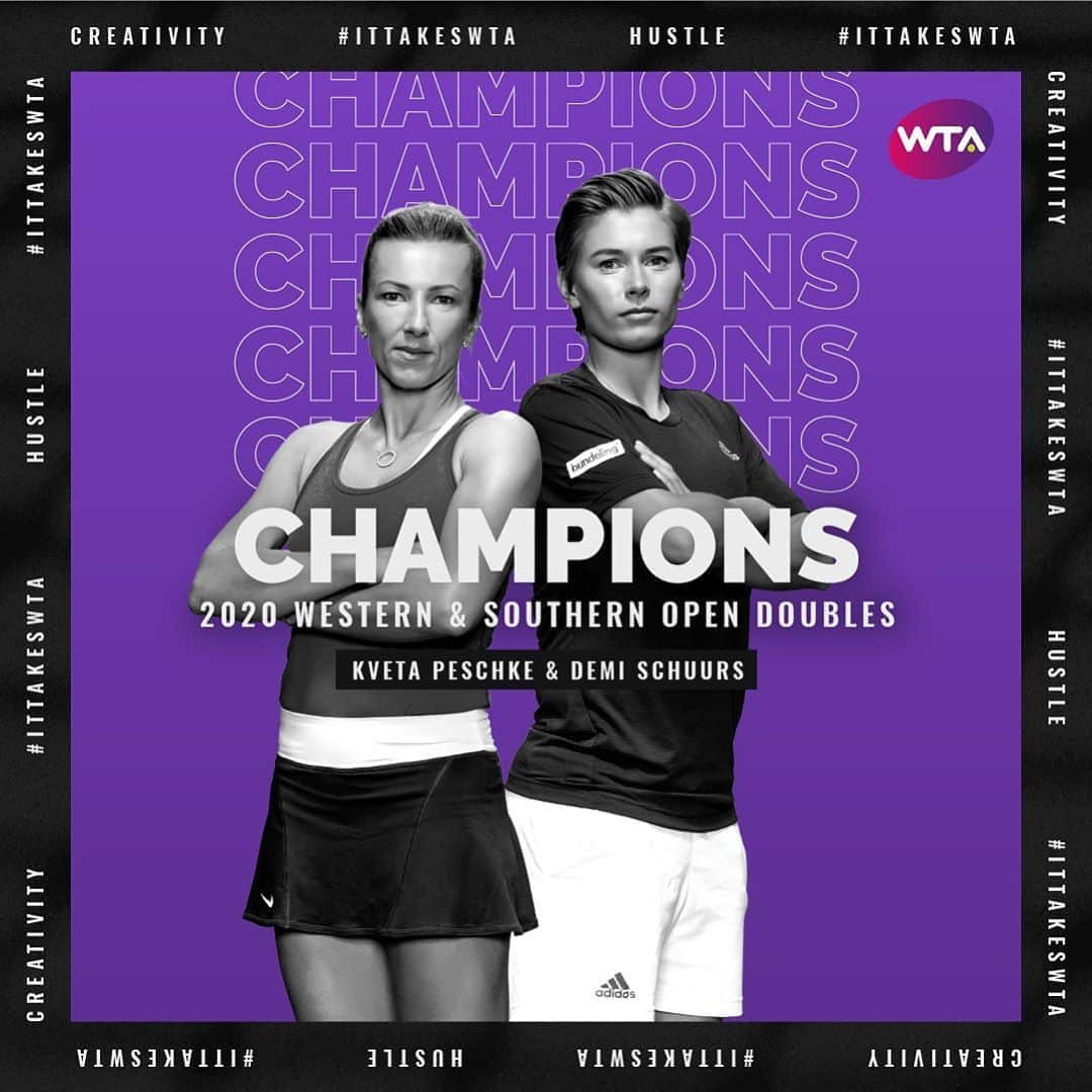 WTA（女子テニス協会）さんのインスタグラム写真 - (WTA（女子テニス協会）Instagram)「Your 2020 @cincytennis singles and doubles champions! 🏆🙌」8月30日 2時48分 - wta