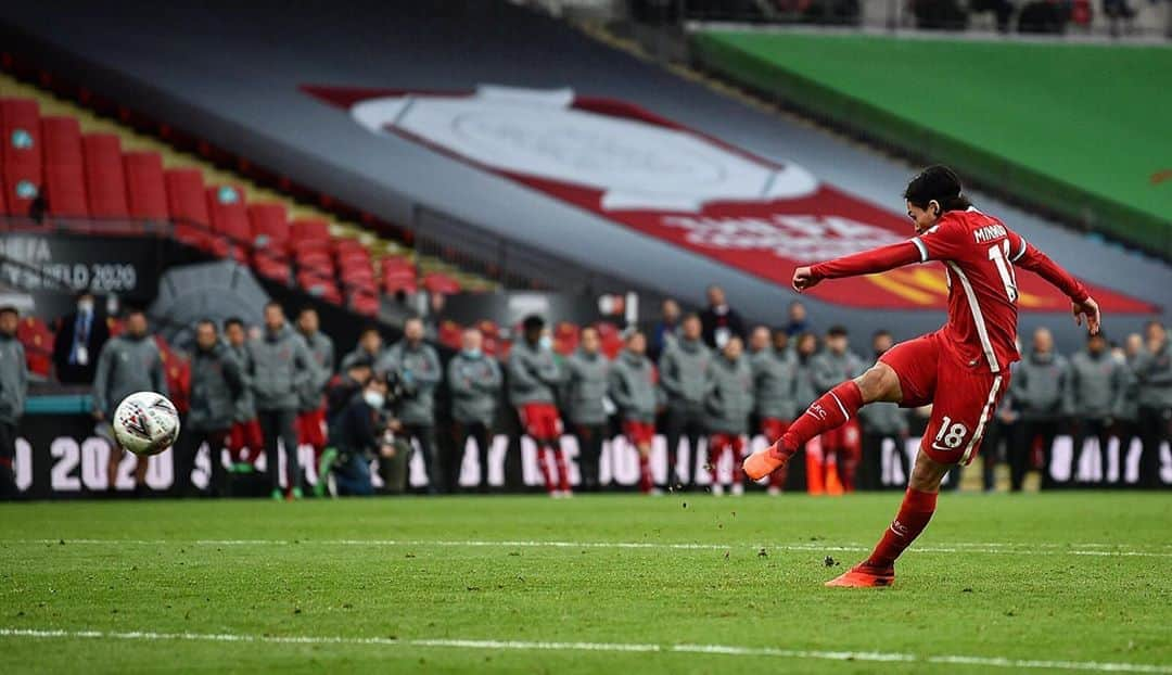 リヴァプールFCさんのインスタグラム写真 - (リヴァプールFCInstagram)「Beaten on penalties in the #CommunityShield. #LFC #LiverpoolFC #Wembley #ARSLIV」8月30日 2時53分 - liverpoolfc