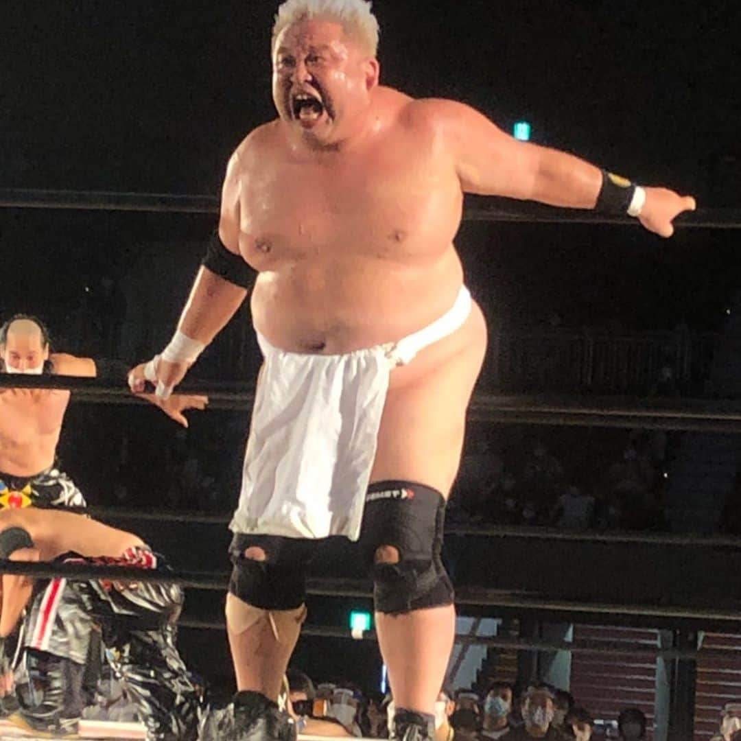 アブドーラ・小林のインスタグラム：「#bjw  #文体は小林」