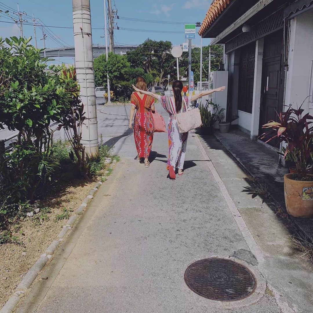 有馬綾香のインスタグラム：「#インスタ強化  #海 #沖縄 #那覇 #酒 #はやくコロナが終息しますように #旅行したい #ダイビング女子」