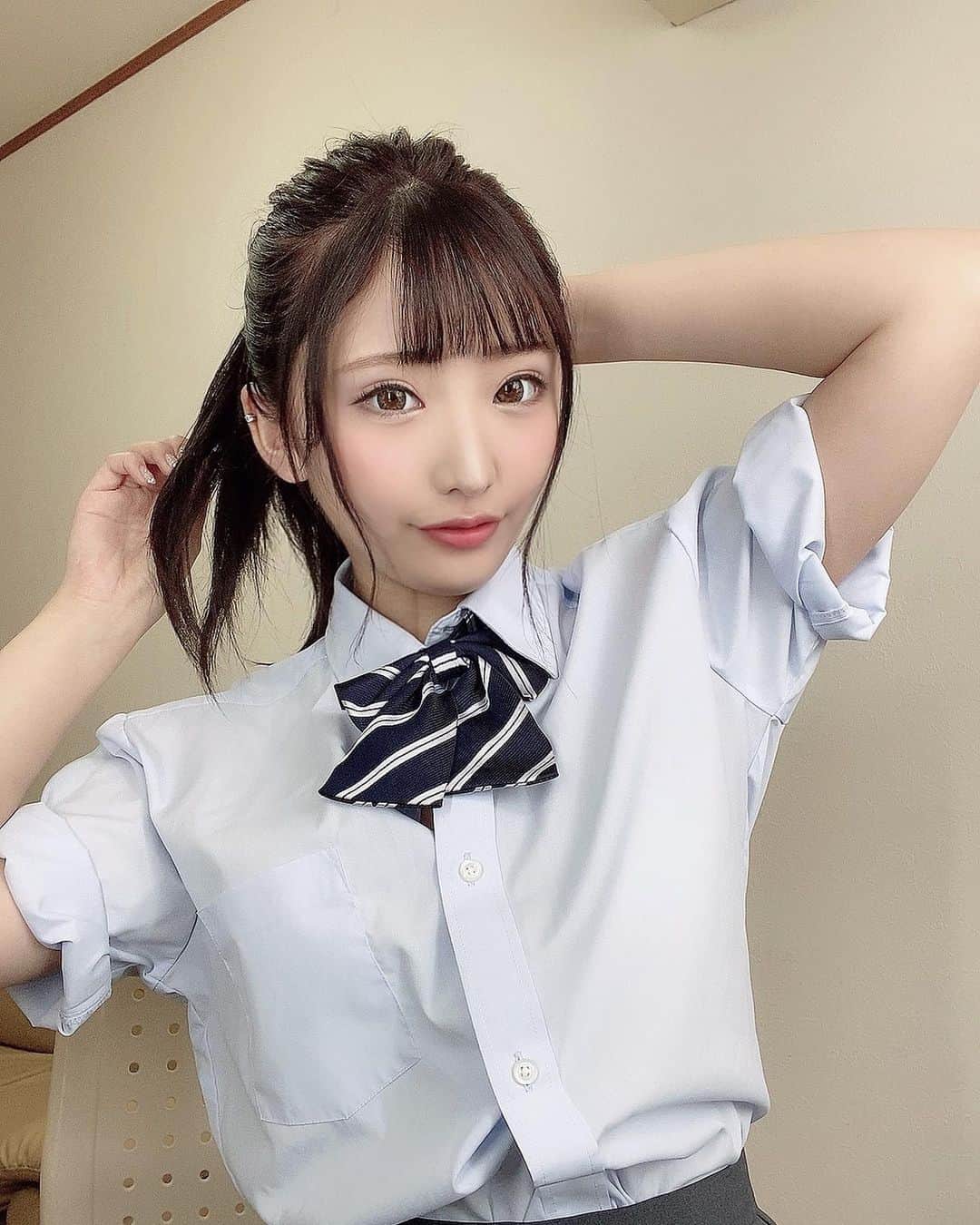 里仲ゆいさんのインスタグラム写真 - (里仲ゆいInstagram)「リアルJKてきな」