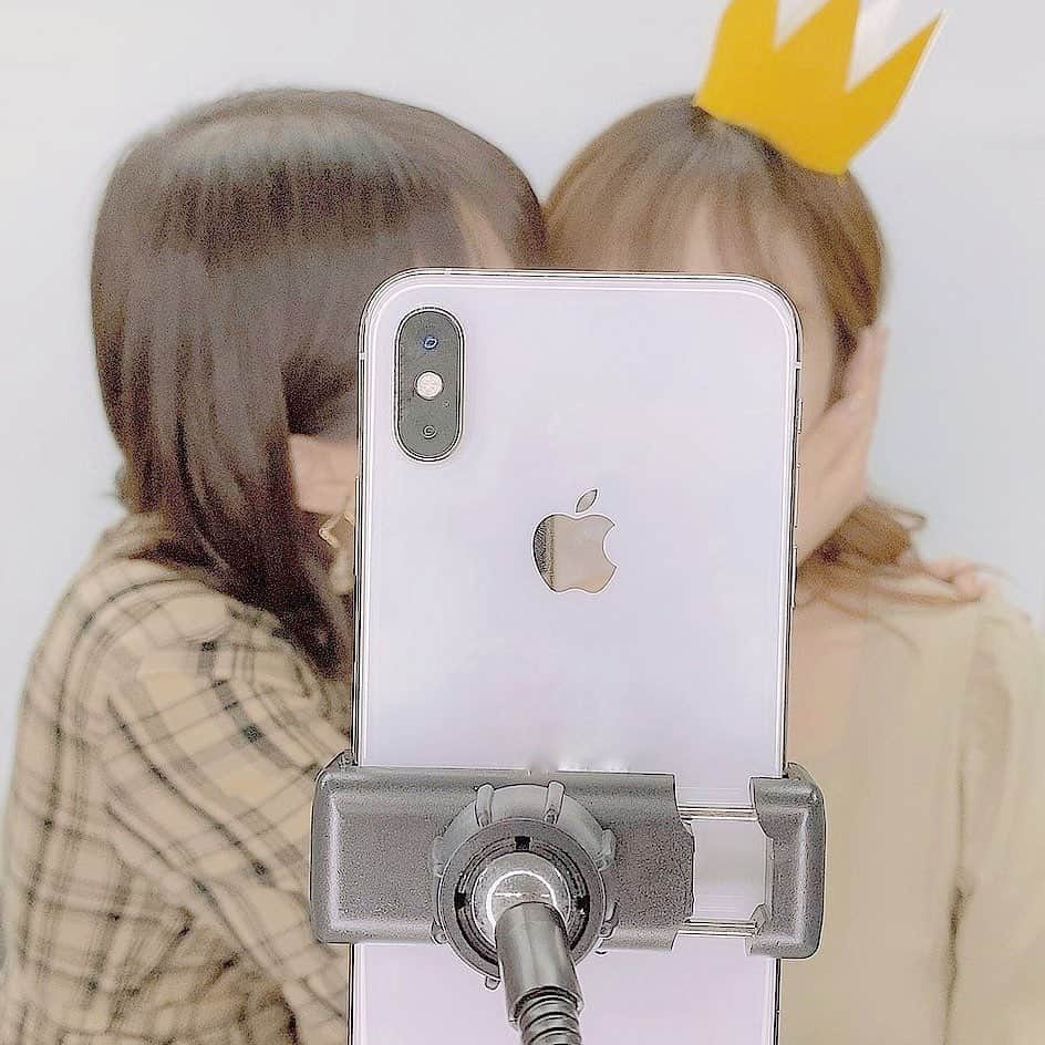 八木沙季のインスタグラム：「😚😚 . なんかおしゃれな写真🤣笑 .」