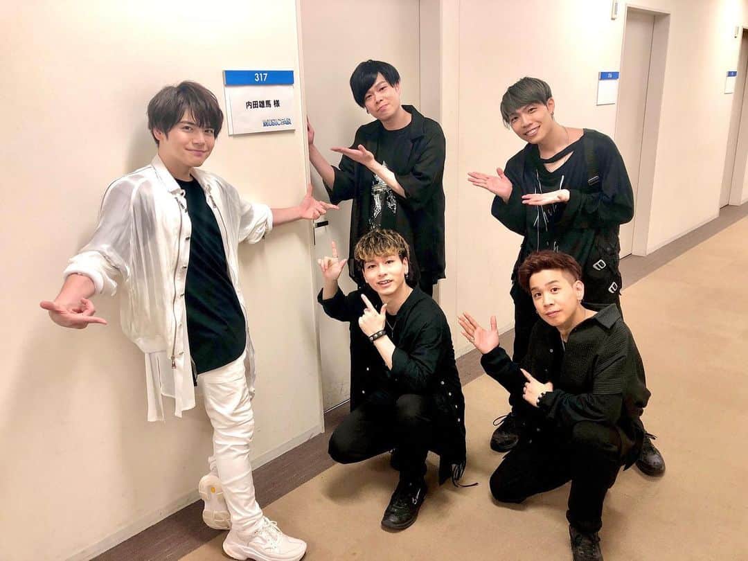 嶋田遼太郎のインスタグラム：「MUSIC FAIR沢山の方々に観て頂けたみたいで嬉しいです😊  有難うございました！  #内田雄馬　#ダンサー　#MUSICFAIR」