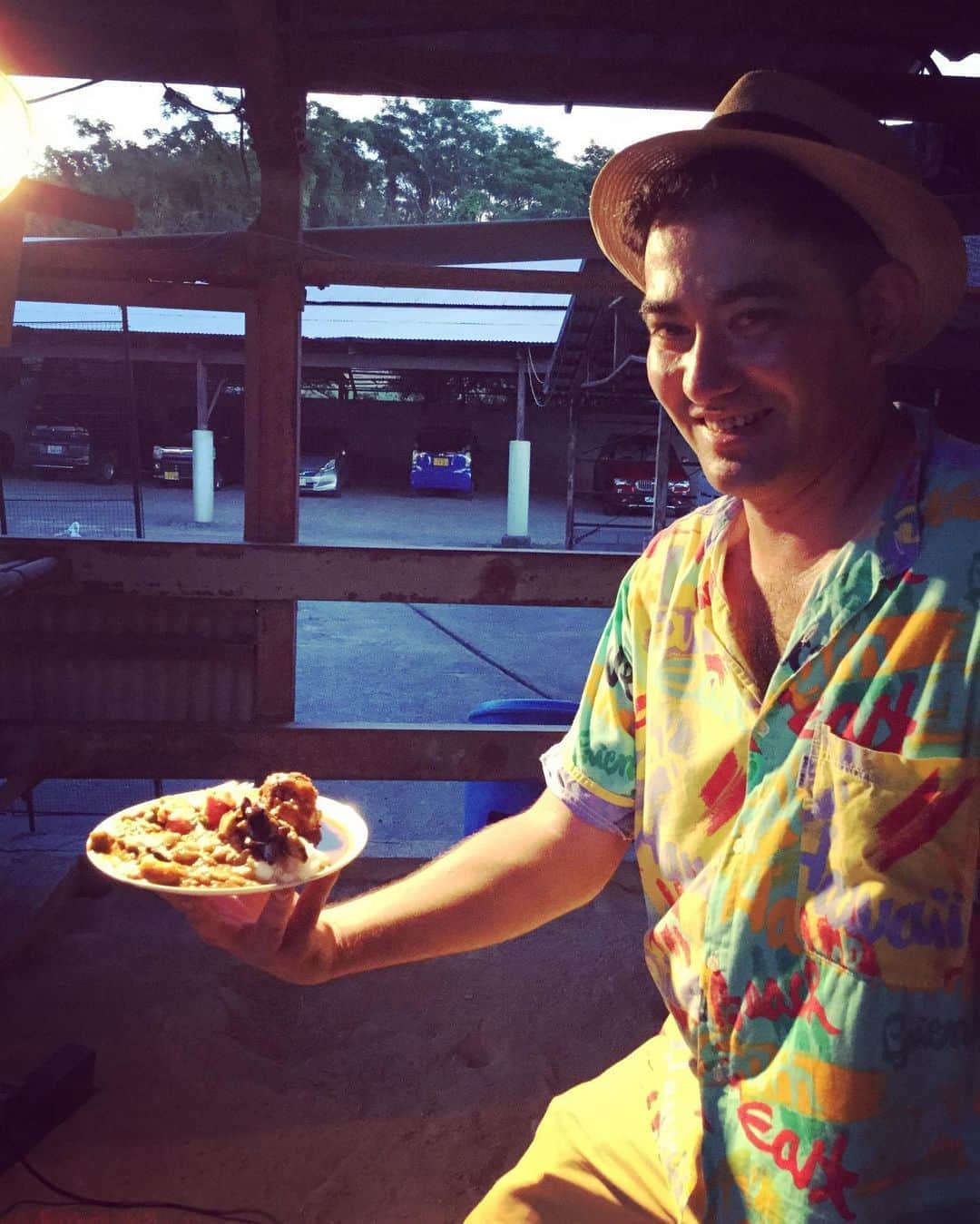 三宅洋平のグルメインスタ