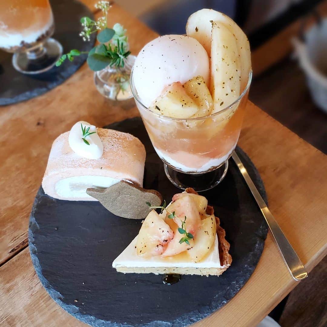 ミスター黒猫（黒猫仙人）のグルメインスタ