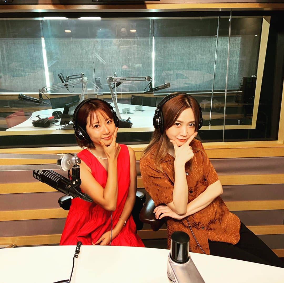 InterFM897さんのインスタグラム写真 - (InterFM897Instagram)「Sat.0am  Feel the moment DJ：田中里奈 毎週ゲストをお迎えして 田中里奈が今、感じたこと、今、気になっている物をたっぷりお届けしていく「Feel the moment」。 今夜も元E-Girls、そしてDreamのメンバーとして活躍し、現在は写真家としてフリーランスで活動中のDream Ayaさんをお迎えします。 E-Girls時代のお話から現在の写真家としてのお話はもちろん、おすすめのカメラやフィルムの情報までたっぷり伺ってますよ📸 #InterFM897 #田中里奈 #dreamaya」8月29日 22時09分 - interfm897