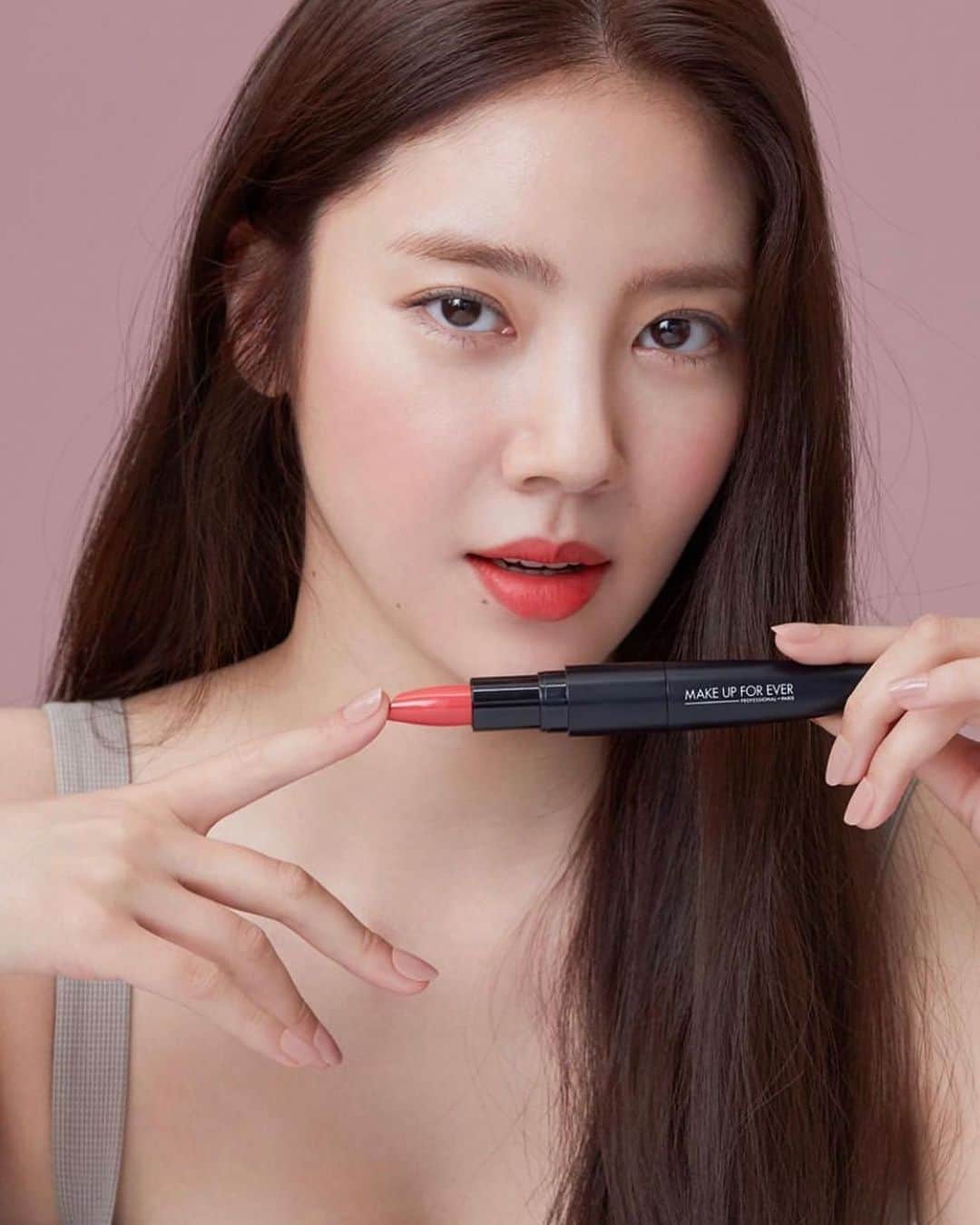 MAKE UP FOR EVER OFFICIALさんのインスタグラム写真 - (MAKE UP FOR EVER OFFICIALInstagram)「The talented @xodambi for @marieclairekorea wearing #RougeArtist in shade 300 Gorgeous Coral.  #WeWillRockYou #루즈아티스트 #손담비 #makeupforever」8月29日 22時39分 - makeupforever