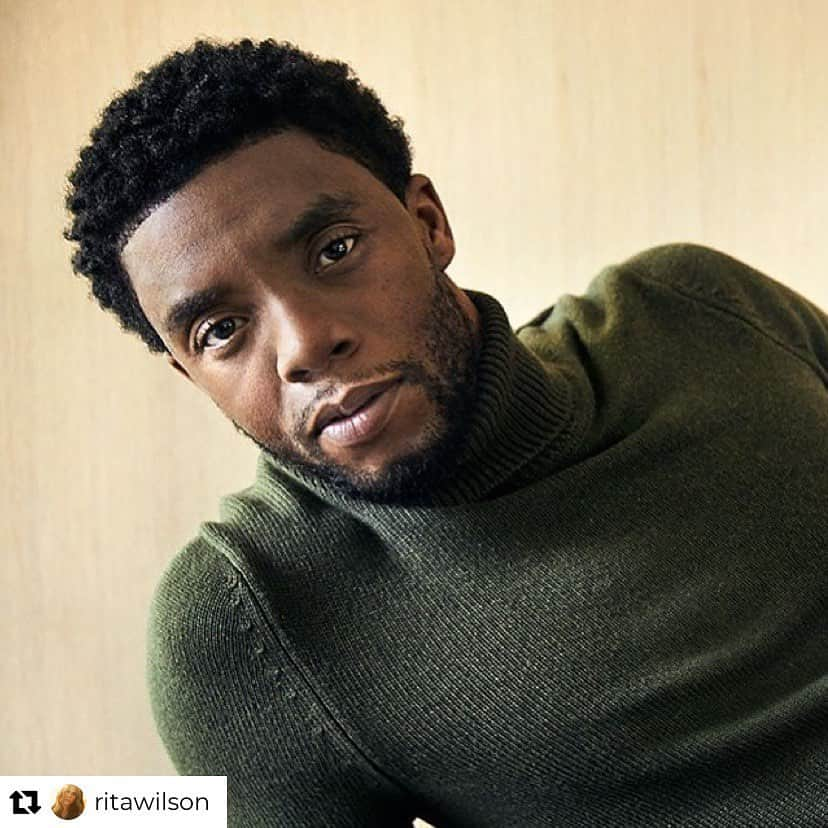 キャロル・ラドジウィルのインスタグラム：「I did not know the man or his movies but I understand his journey. He was a hero.  The great ones leave  too soon. Our nation needs more men like @chadwickboseman. My thoughts are with his family.  Rest in Peace. ❤️  Repost from ritawilson • @chadwickboseman The news of his passing struck me. Anyone who has had cancer understands the journey one goes through. He was on his journey quietly and still managed to create beautiful work while in treatment. He is gone to soon, too young. My thoughts and prayers go out to his family and friends. May his memory be eternal.」