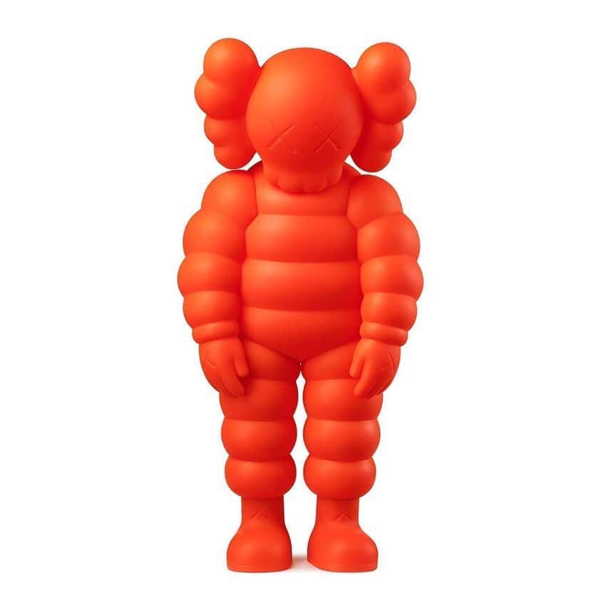 HYPEBEASTさんのインスタグラム写真 - (HYPEBEASTInstagram)「@hypebeastart: @kaws has unveiled an assemblage of new limited edition sculptures called ‘WHAT PARTY.’ The Brooklyn-based artist brings back his beloved Michelin Man-inspired character called CHUM for the series that arrives in orange, black, white, pink, and yellow variants.  The figures will release on September 1 via KAWSONE.com at 12 P.M EST.⁠⠀⁠⠀ ⁠Photo: KAWS」8月29日 23時21分 - hypebeast