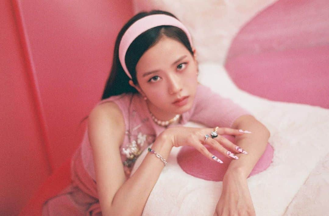 ジスさんのインスタグラム写真 - (ジスInstagram)「pink pink pink 🎀」8月29日 23時28分 - sooyaaa__