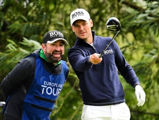 マルティン・カイマーさんのインスタグラム写真 - (マルティン・カイマーInstagram)「Right direction for a moving day 😜 66 (-6) third round at #ISPSHandaUKChampionship ⛳️ #GolfForGood」8月30日 1時27分 - martinkaymer59