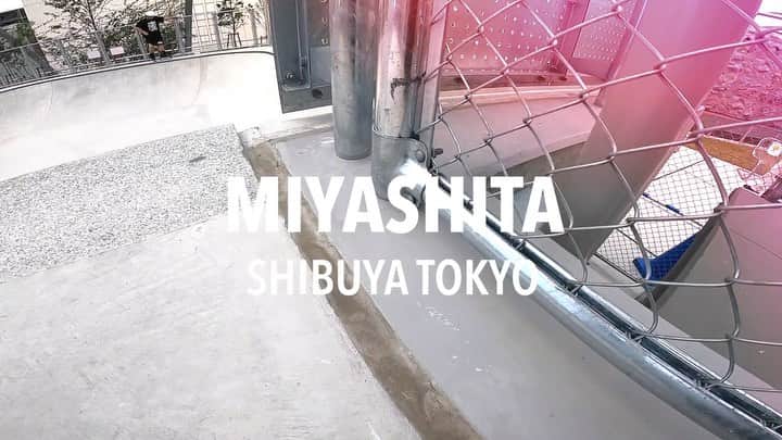のインスタグラム：「最近朝活が充実してるんですが灼熱の宮下に最初の1時間でほぼ危険な状態に🌞笑 ゆるゆるなチルスケって感じだったけど充実しました😁✨ #朝宮下から帰宅からの #夜宮下からの帰宅で #鬼疲れ #claps #clapsstore  @yuya.nakamura  @iam_ichi  @kodak_sato  @yuutarouparkour  @noripi_yorozuya  @898_parkour  @clapsstore_official  @goprojp」