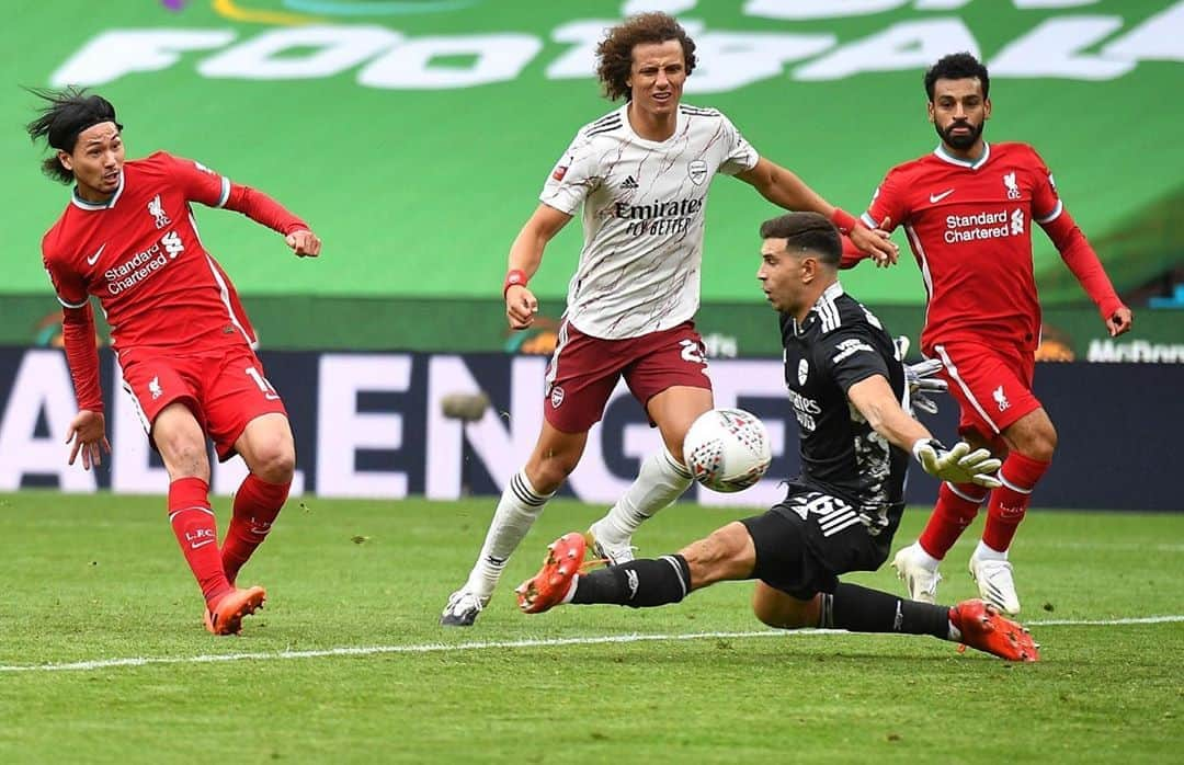 リヴァプールFCさんのインスタグラム写真 - (リヴァプールFCInstagram)「YES, TAAKIIIII 🤩🤩 #LFC #LiverpoolFC #Liverpool #CommunityShield」8月30日 2時09分 - liverpoolfc