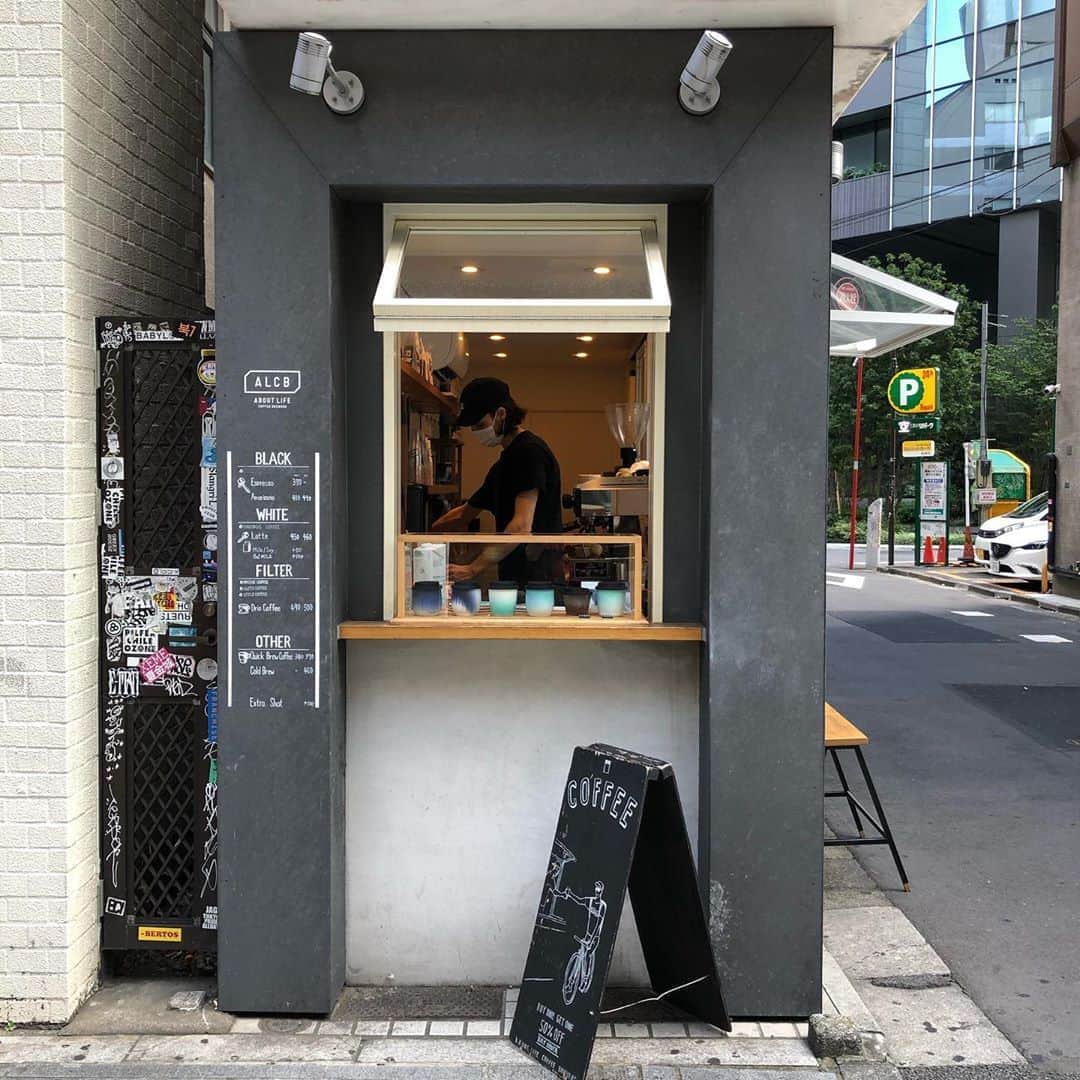 ABOUT LIFE COFFEE BREWERSのグルメインスタ